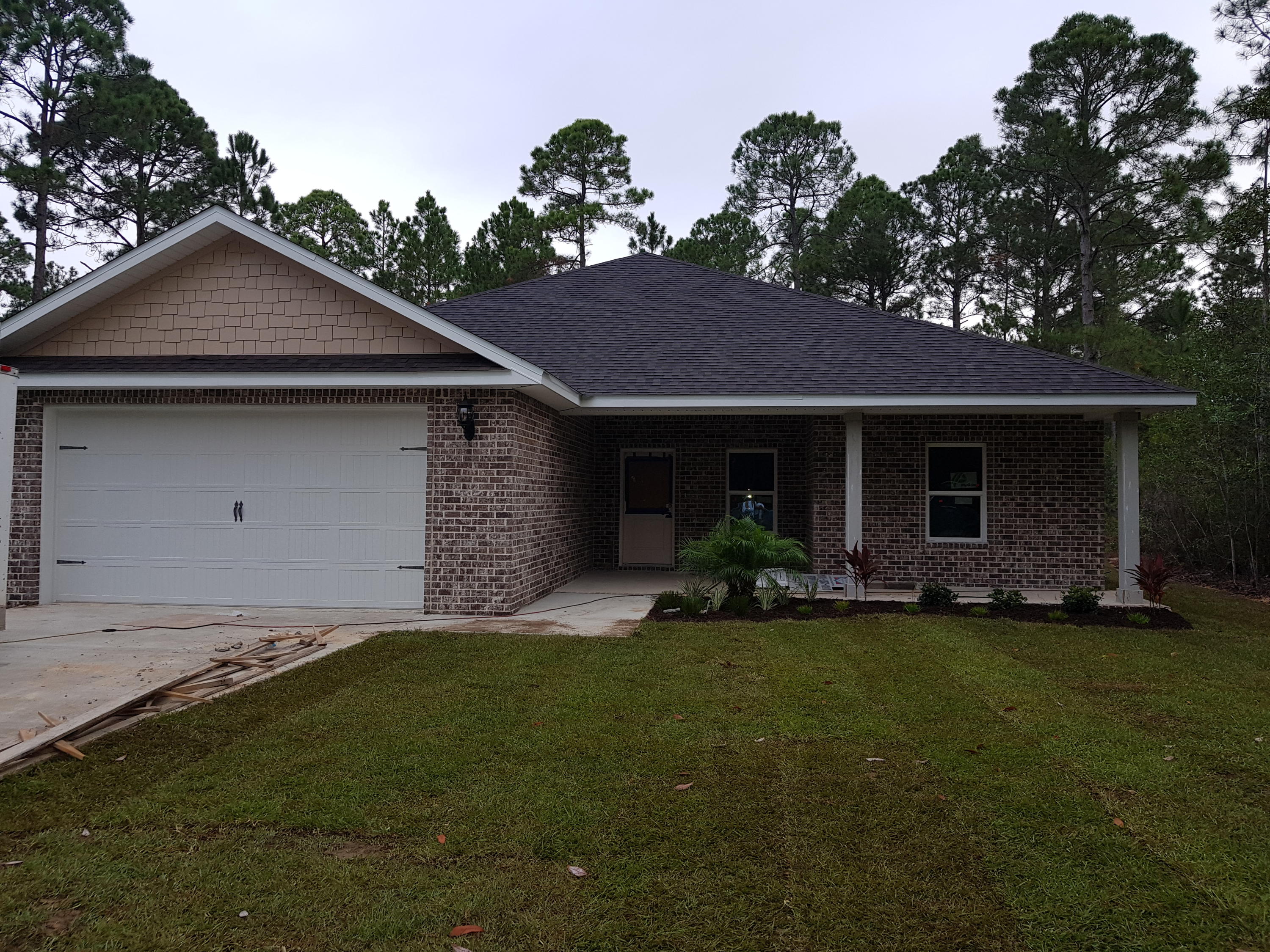 HOLLEY BY THE SEA - Residential