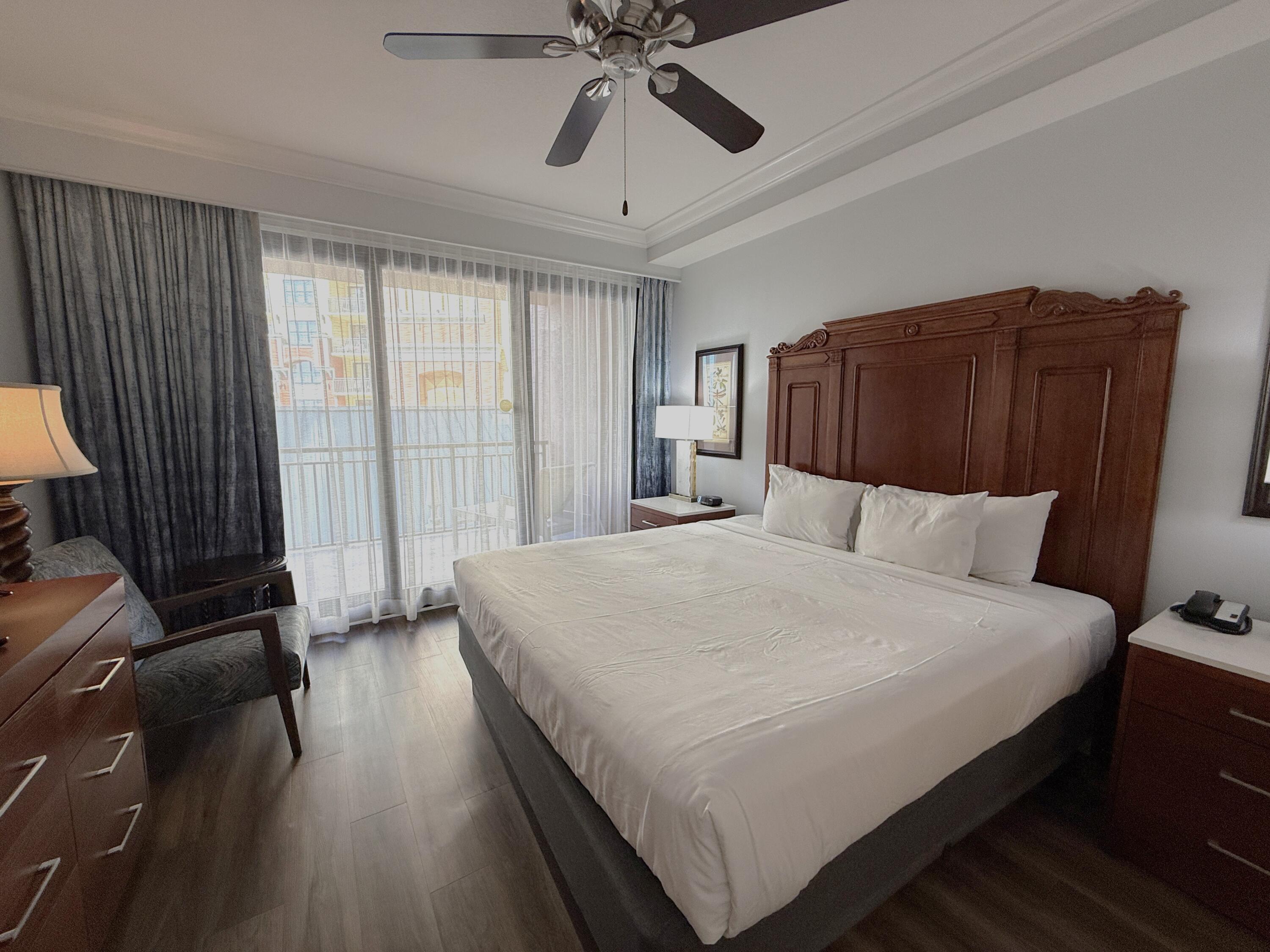 EMERALD GRANDE - Residential