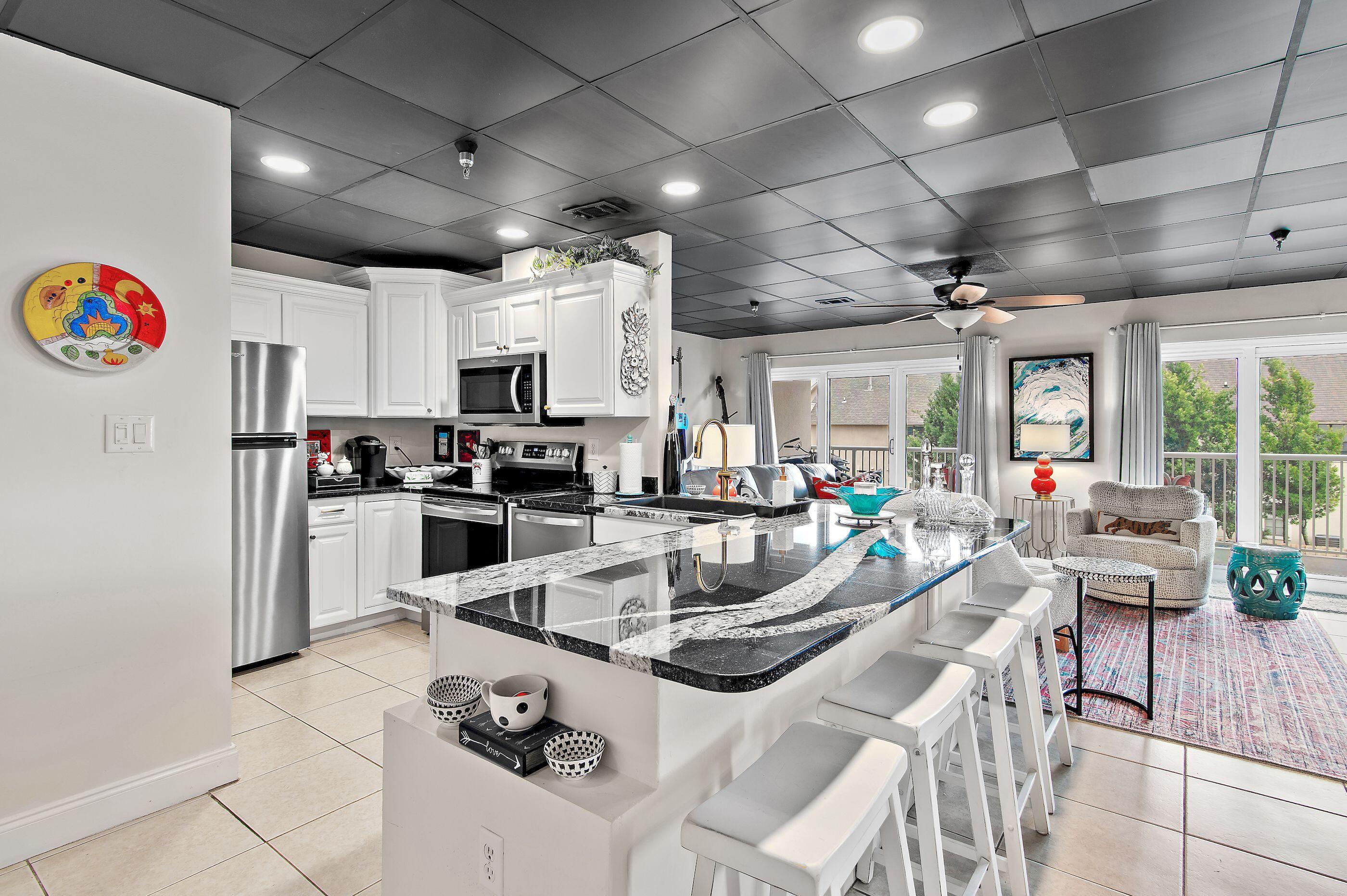 SUN KING TOWERS - Residential