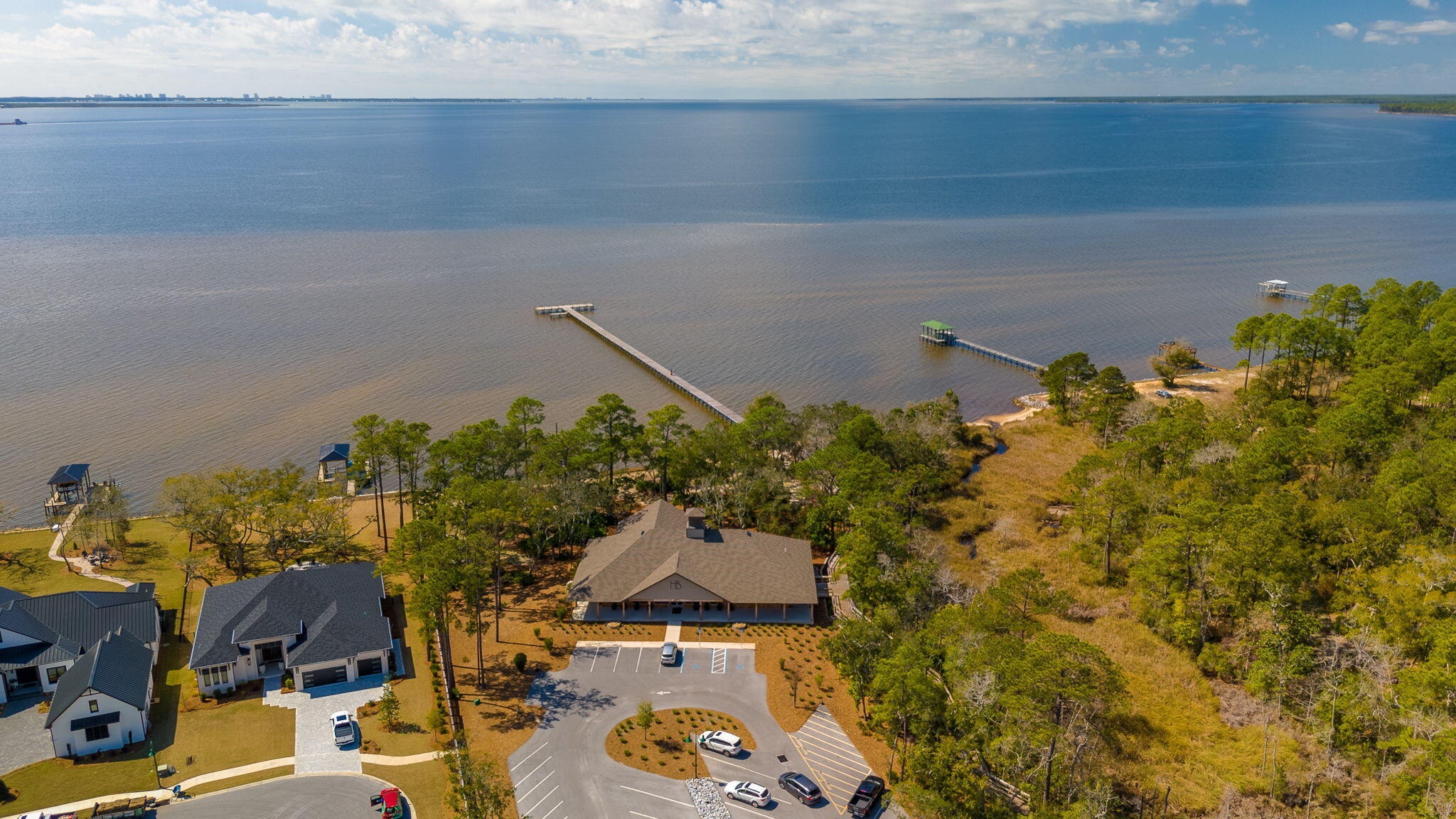 HAMMOCK BAY - Residential
