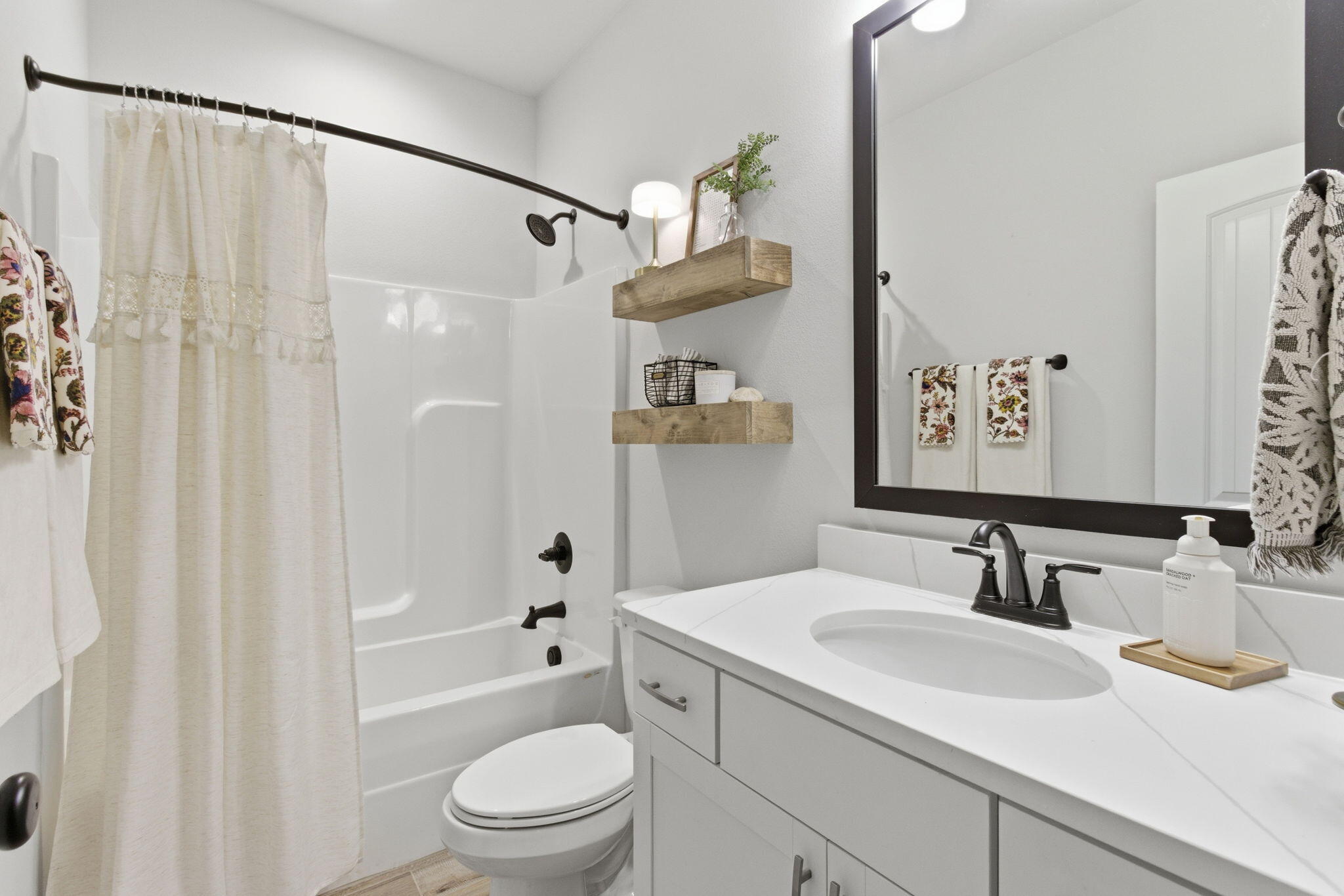 HAMMOCK BAY - Residential