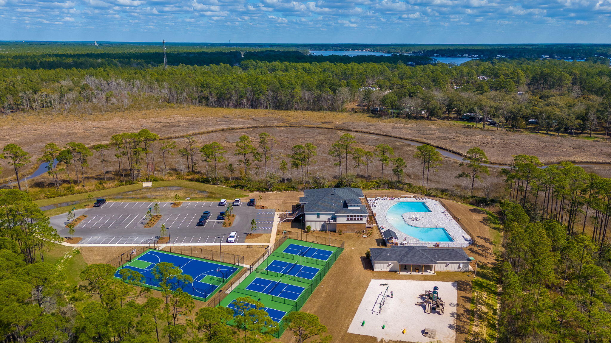 HAMMOCK BAY - Residential