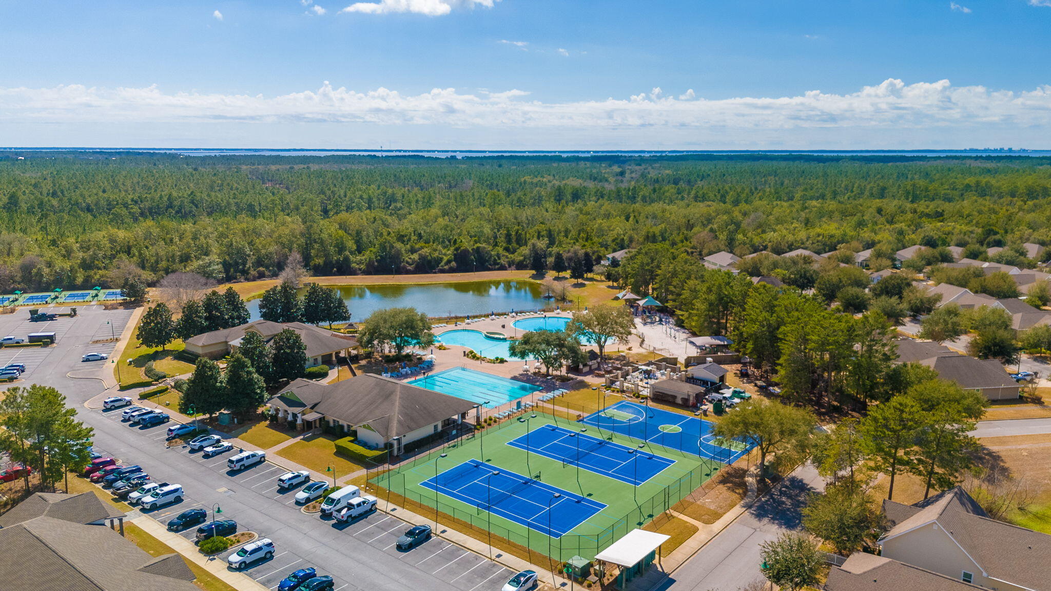 HAMMOCK BAY - Residential