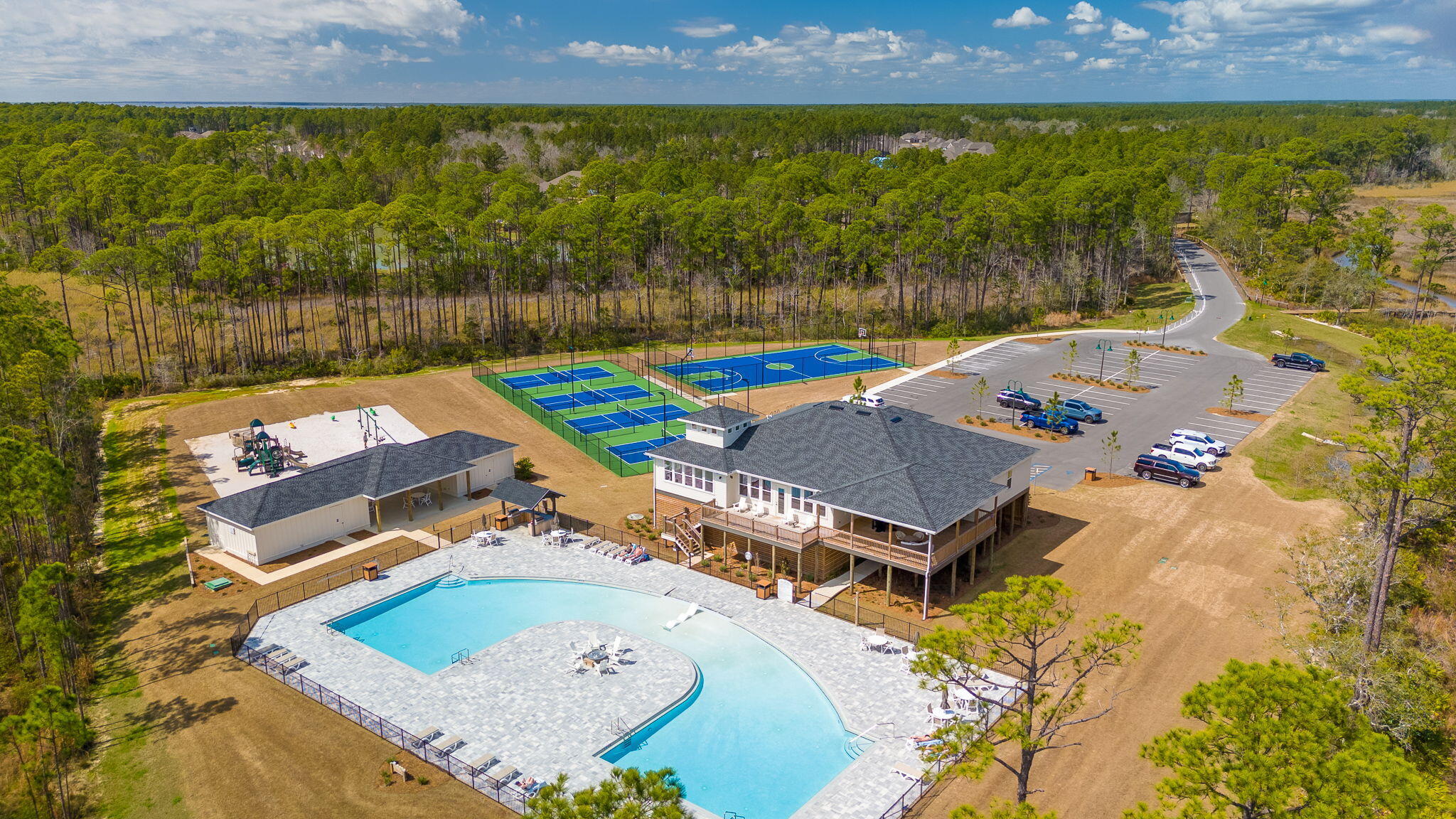 HAMMOCK BAY - Residential