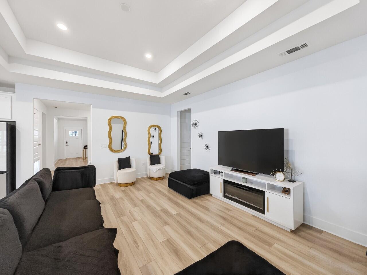 MAGNOLIA CREEK PHASE 1 & 2 - Residential