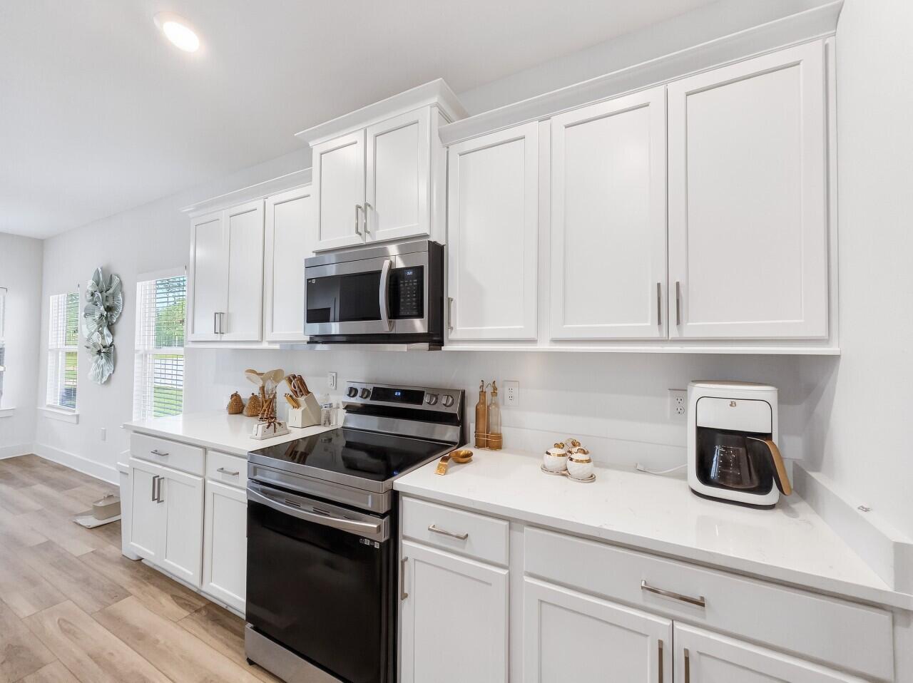 MAGNOLIA CREEK PHASE 1 & 2 - Residential