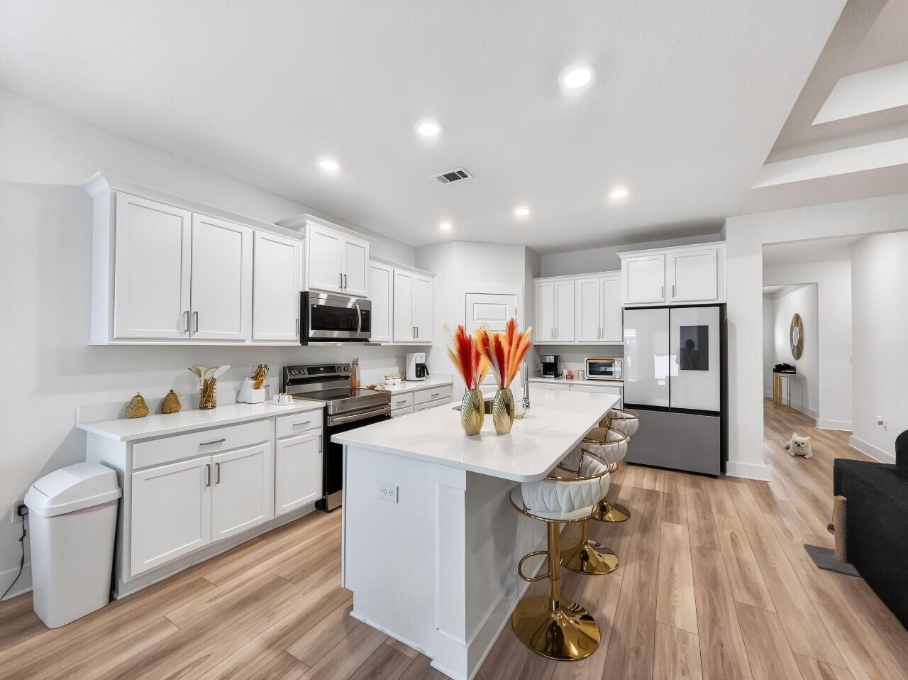MAGNOLIA CREEK PHASE 1 & 2 - Residential