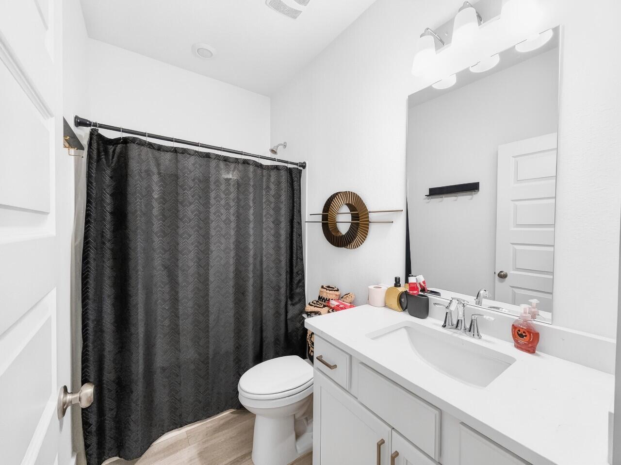 MAGNOLIA CREEK PHASE 1 & 2 - Residential