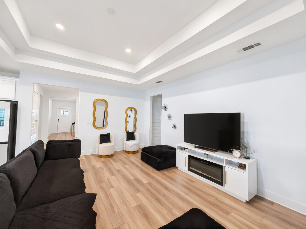 MAGNOLIA CREEK PHASE 1 & 2 - Residential