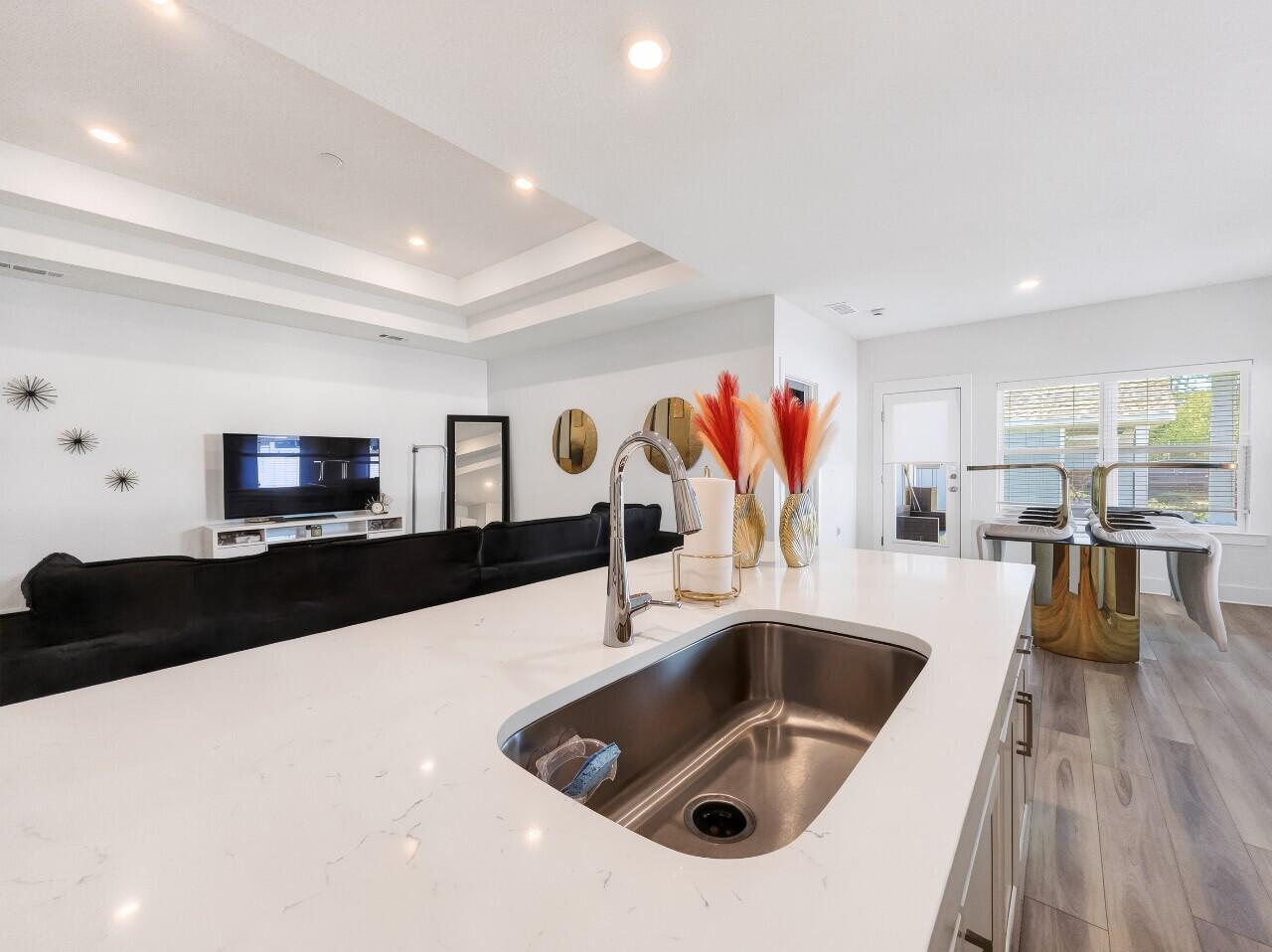MAGNOLIA CREEK PHASE 1 & 2 - Residential