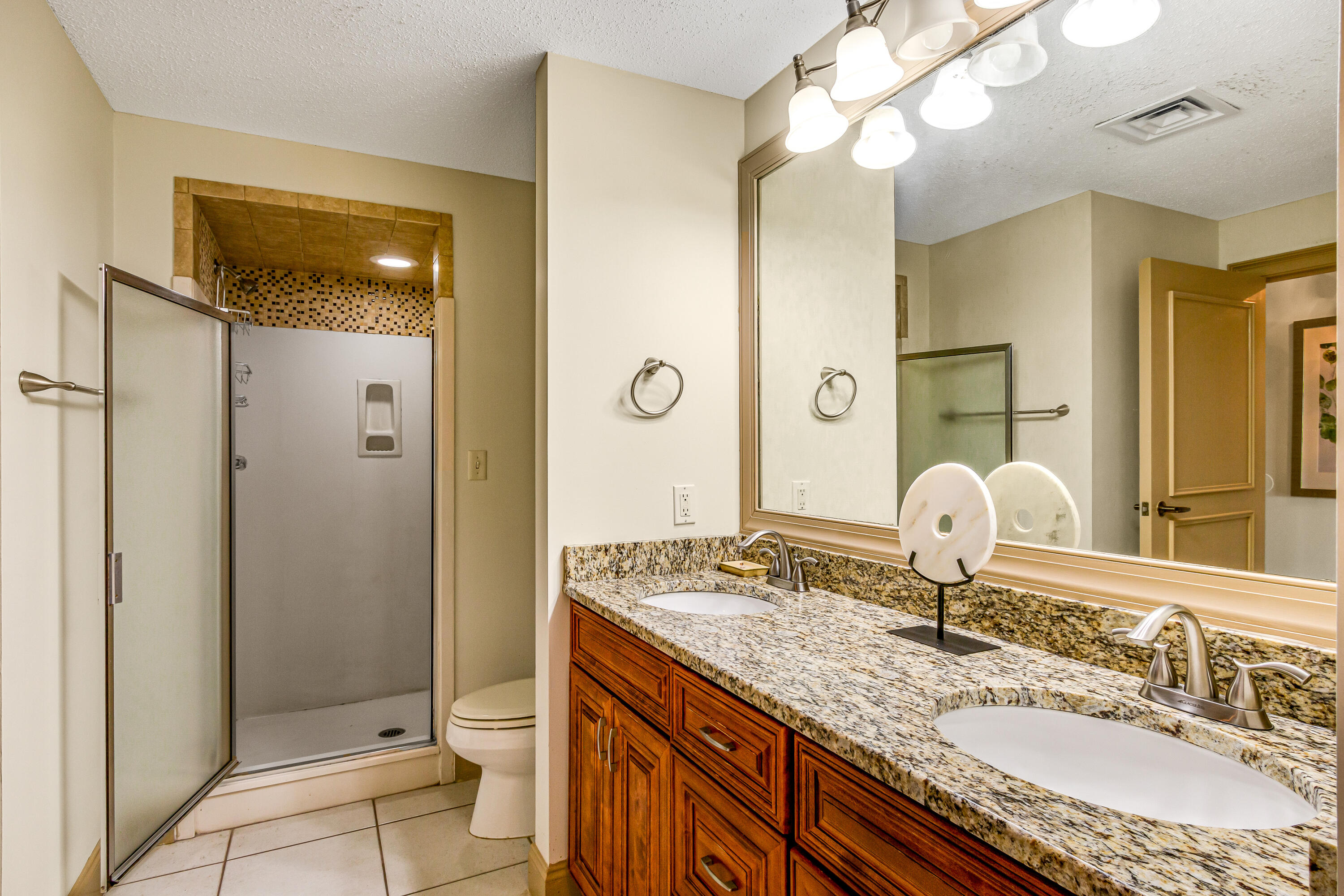 SUMMIT AT TOPS'L (THE) - Residential