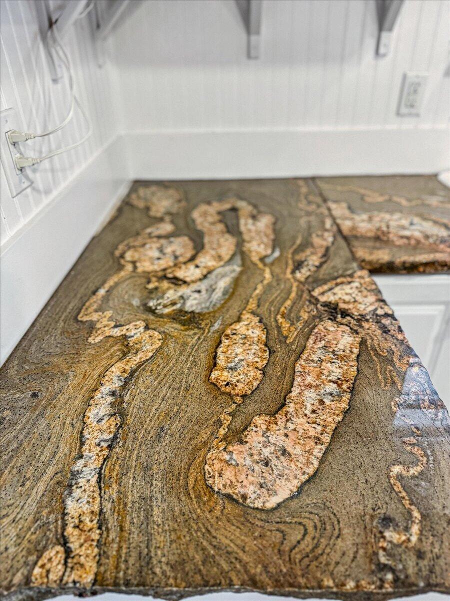 MAXENT TRACT  WESTSIDE GARDEN DISTRCIT - Residential