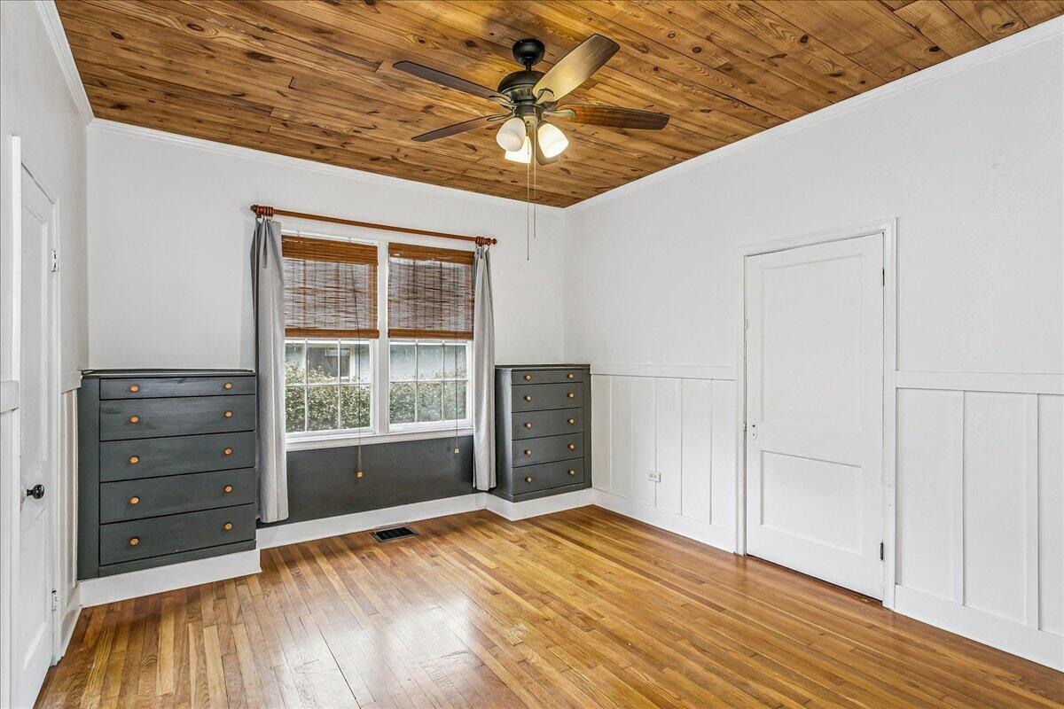 MAXENT TRACT  WESTSIDE GARDEN DISTRCIT - Residential