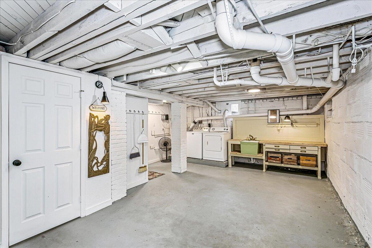 MAXENT TRACT  WESTSIDE GARDEN DISTRCIT - Residential