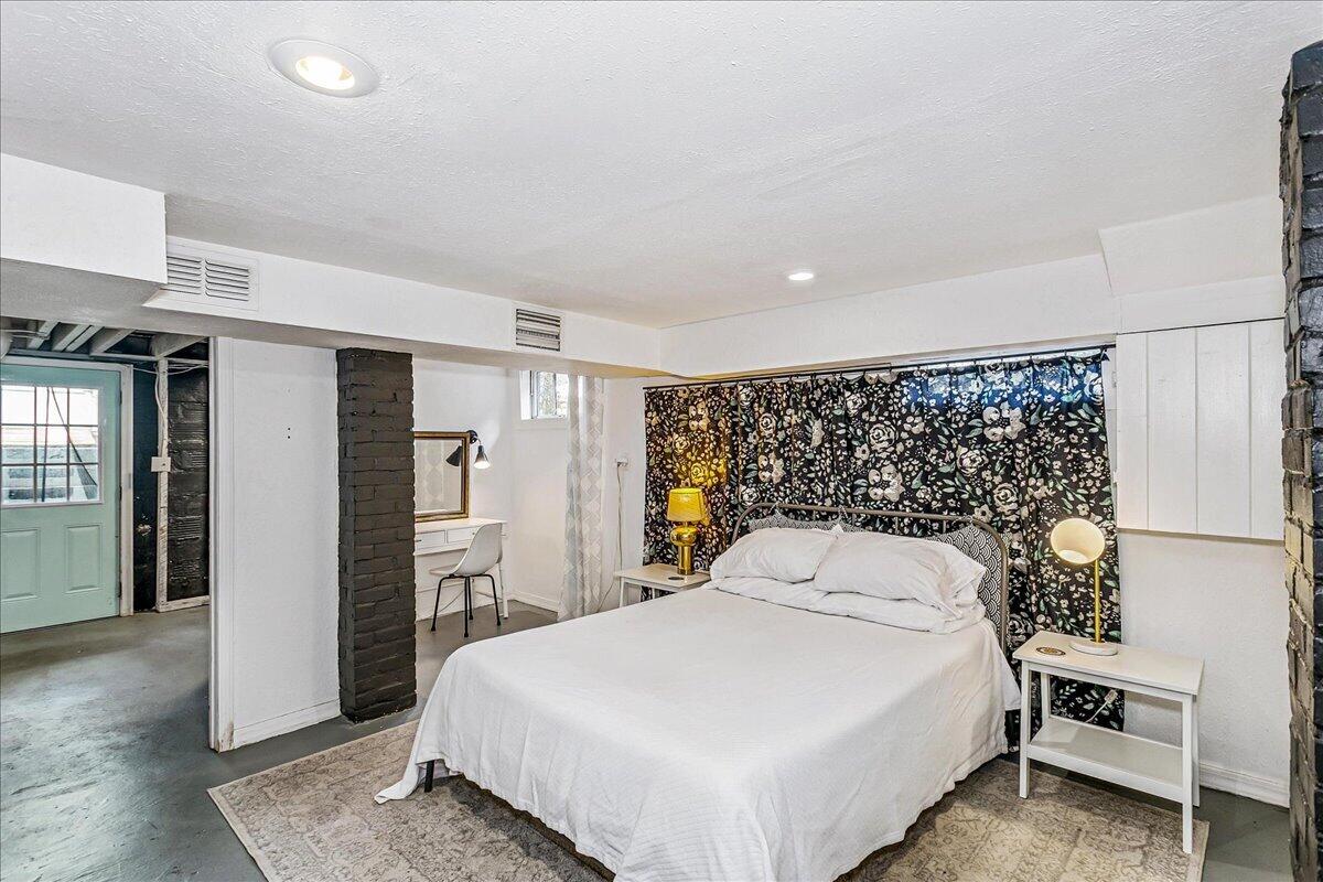 MAXENT TRACT  WESTSIDE GARDEN DISTRCIT - Residential