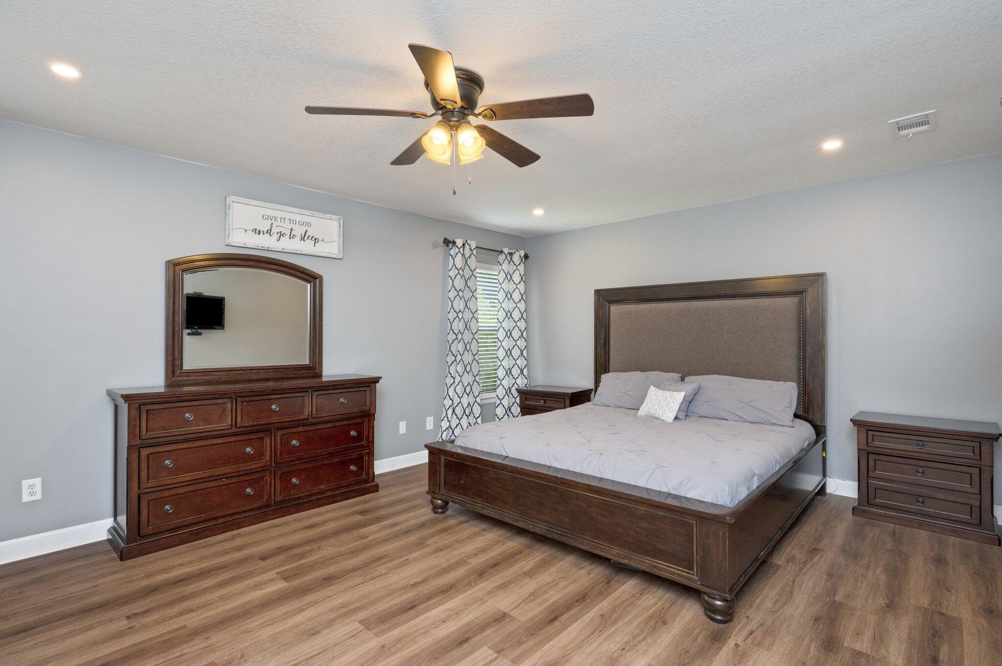 CARIBBEAN EAST - Residential Lease