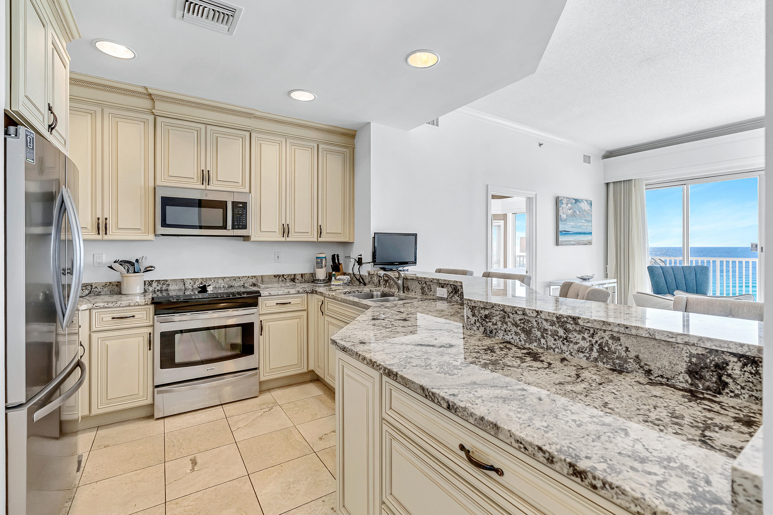 EMPRESS (THE) - Residential