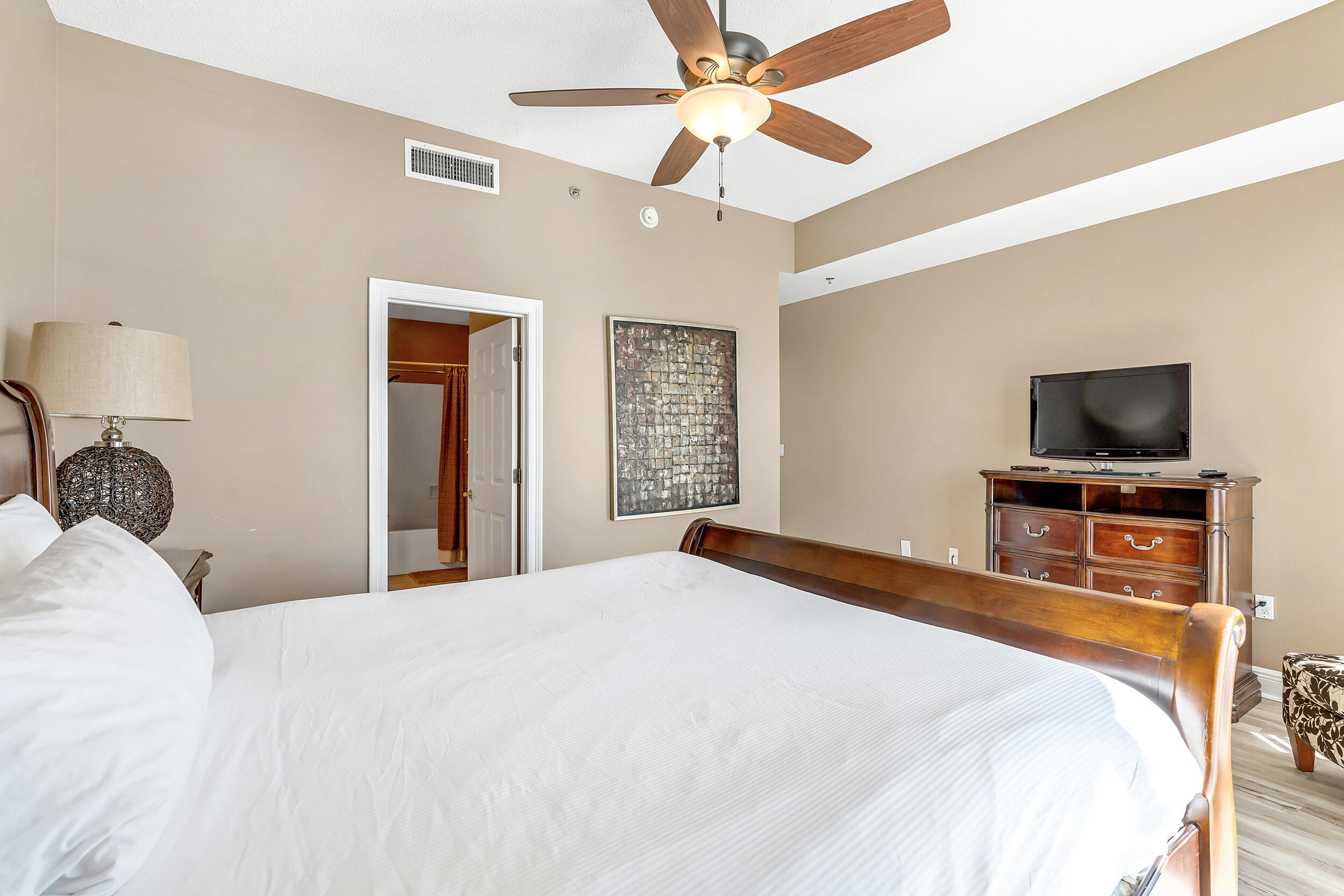 EMPRESS (THE) - Residential