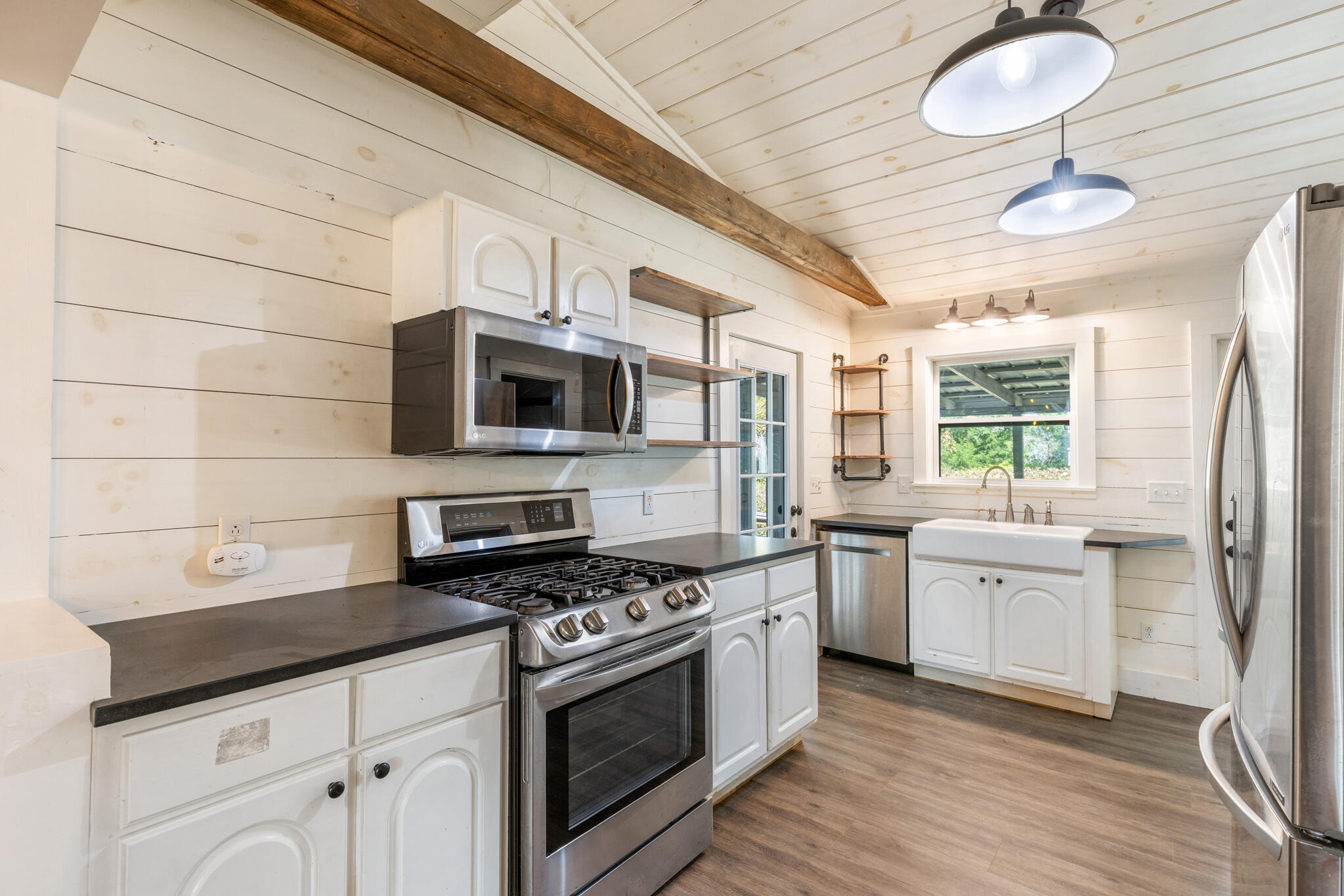 BEACH HIGHLAND 1ST ADD - Residential