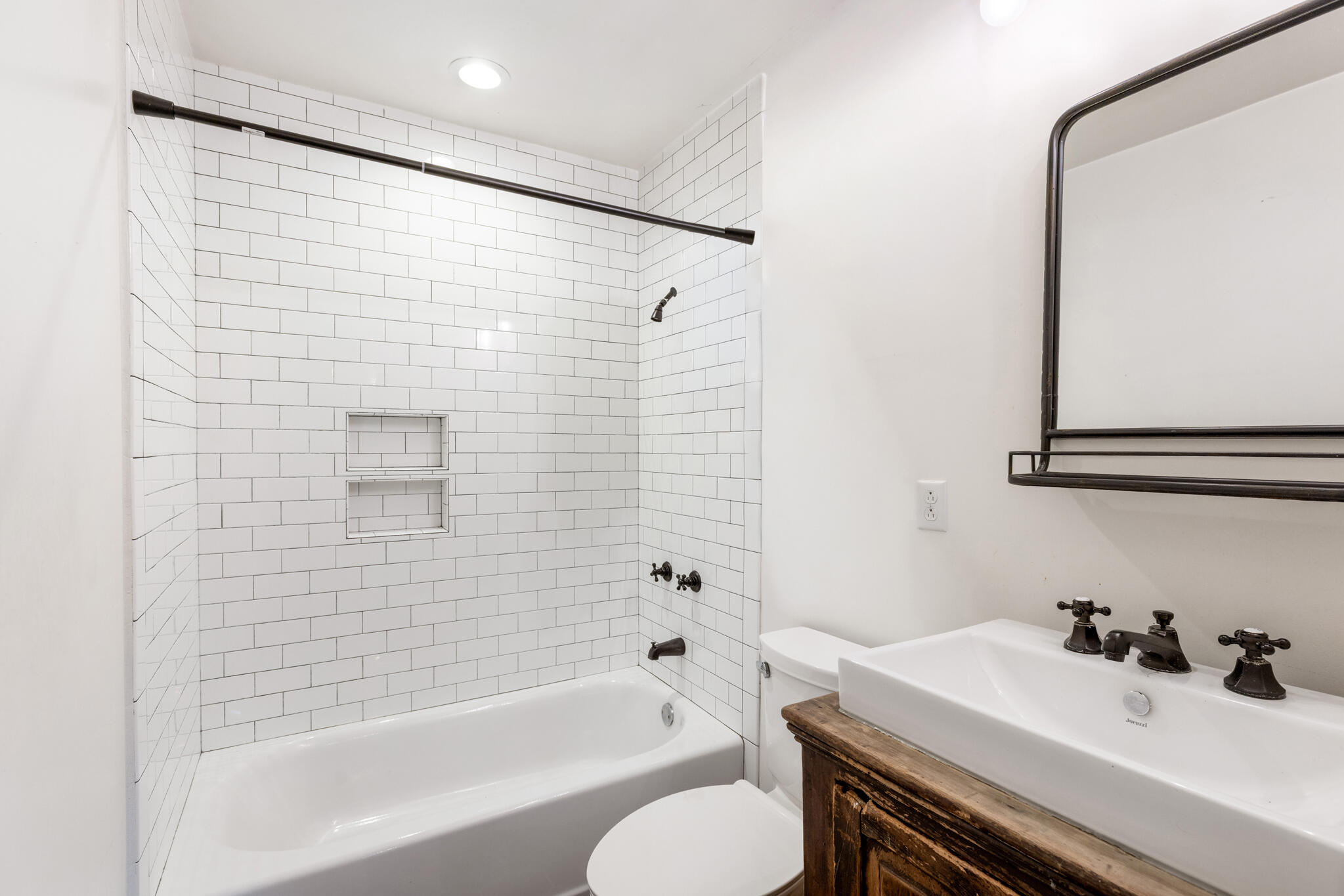 BEACH HIGHLAND 1ST ADD - Residential