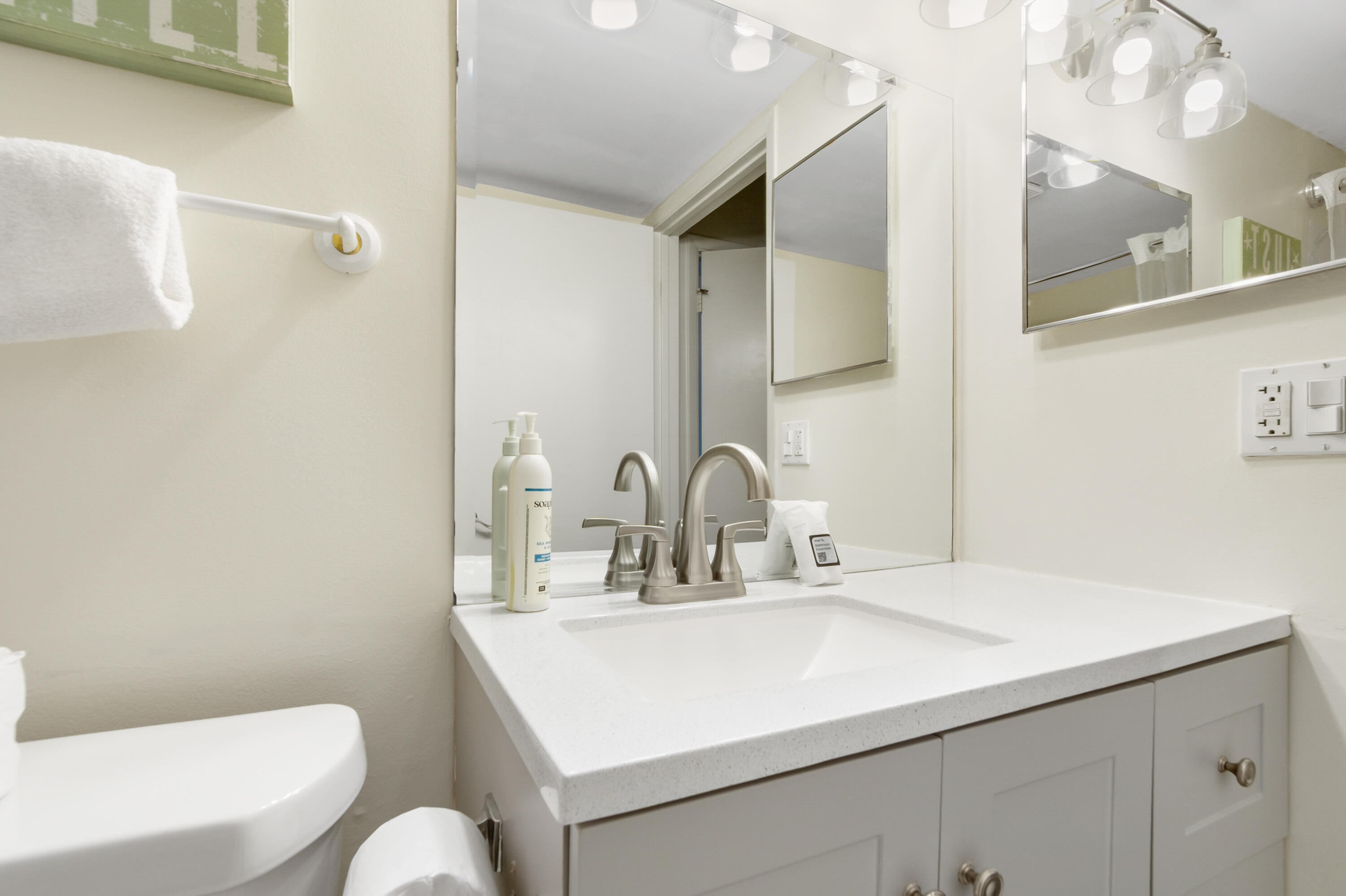 PINNACLE PORT - Residential