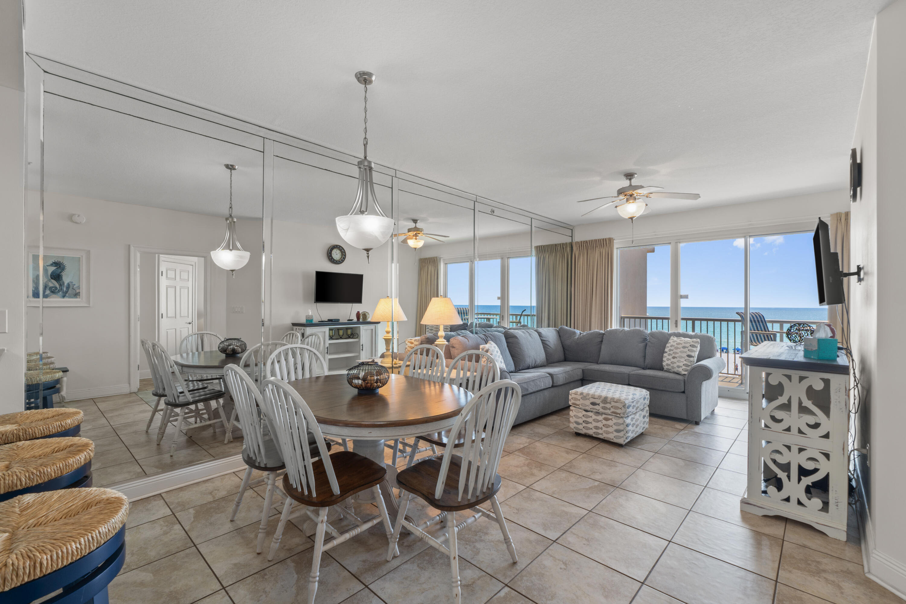 SUMMER PLACE - Residential