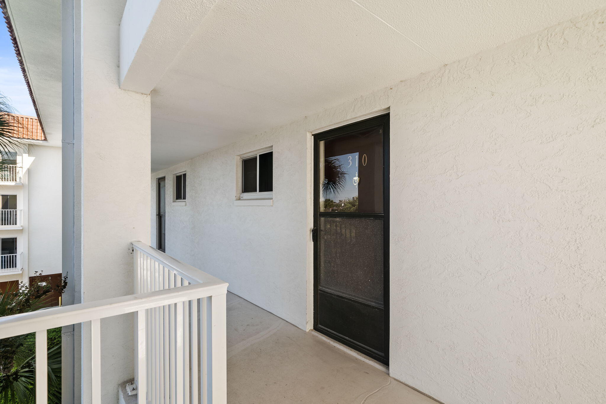 LEISURE 1 CONDO - Residential