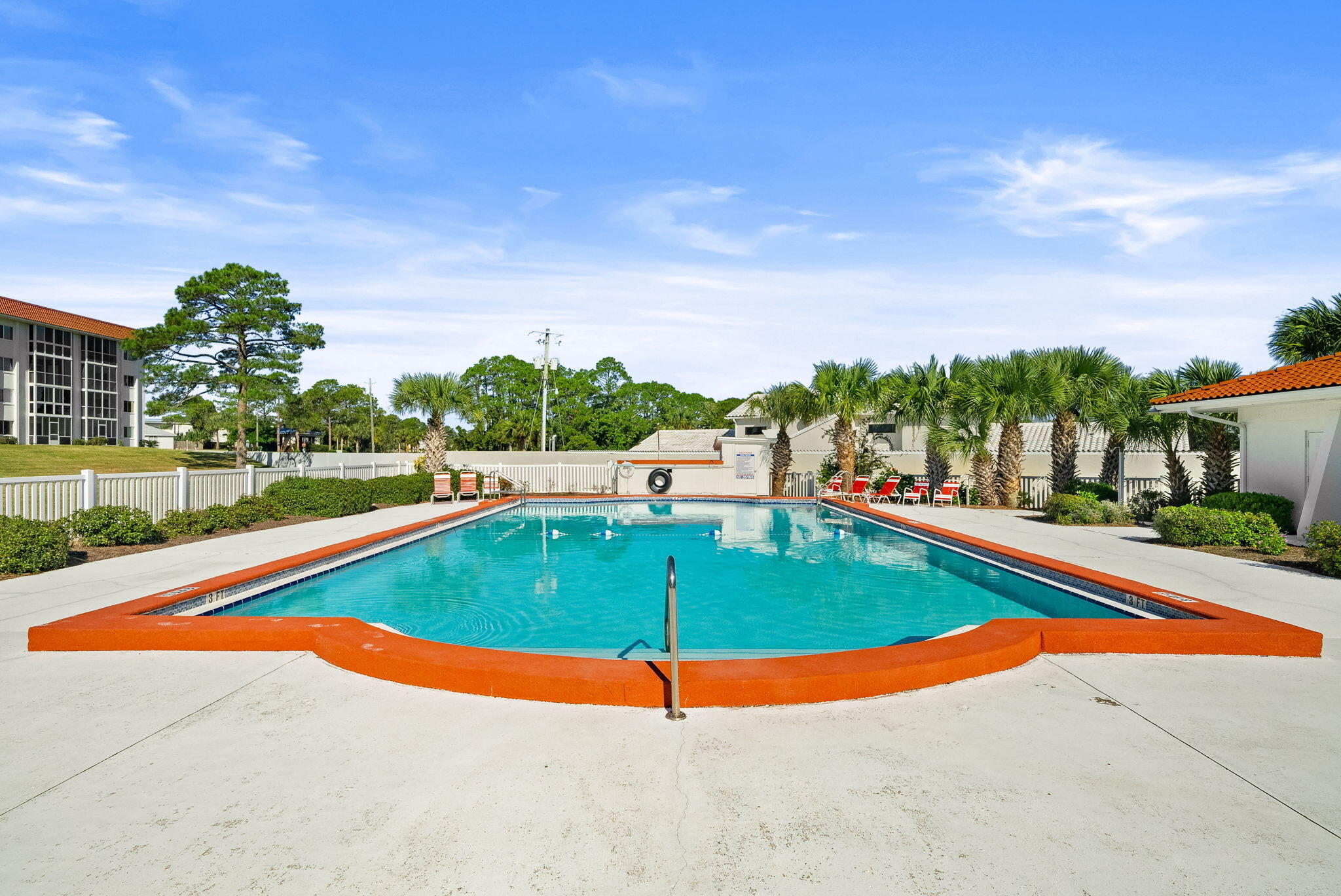 LEISURE 1 CONDO - Residential