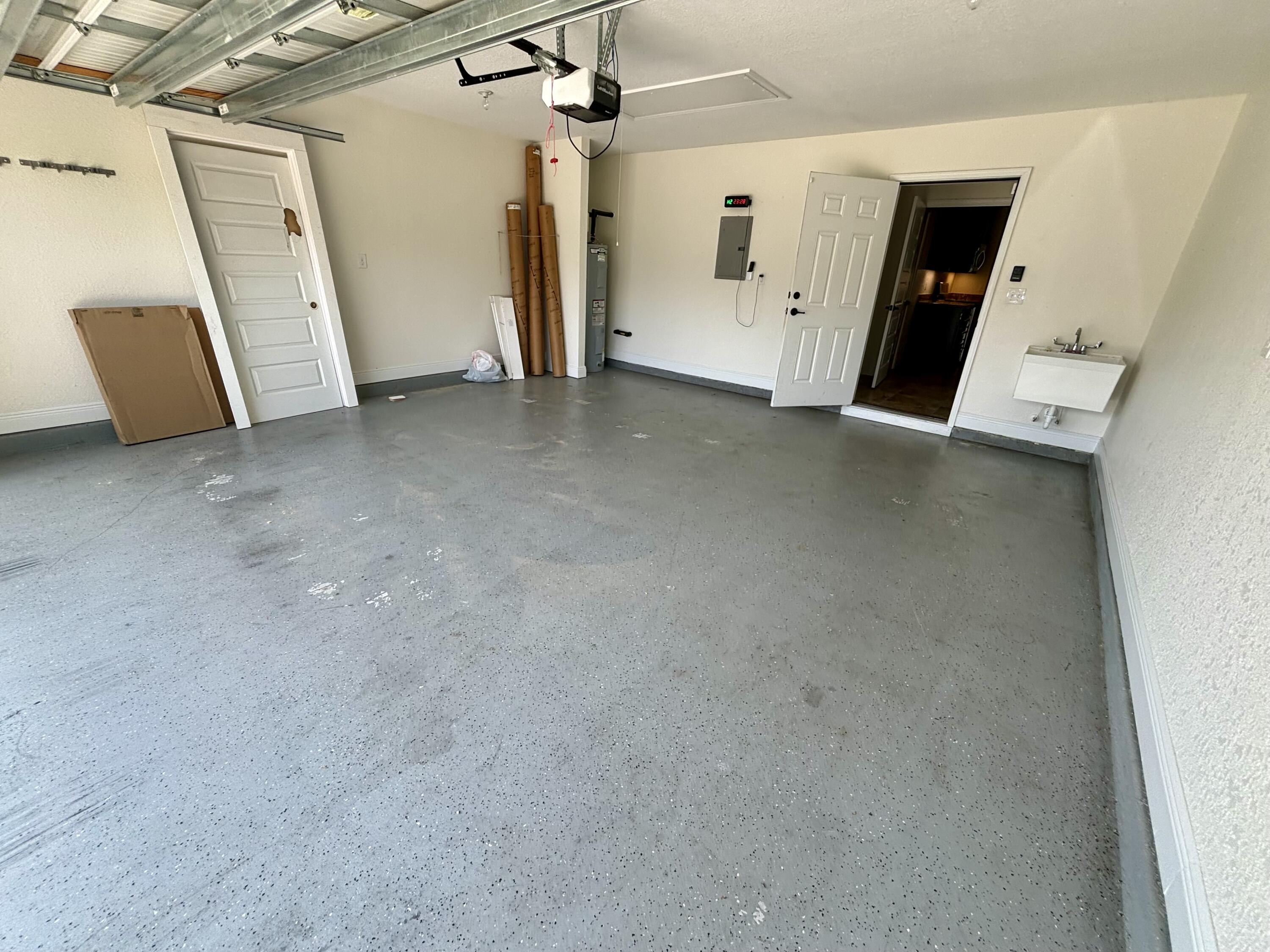 NO RECORDED SUBDIVISION - Residential Lease