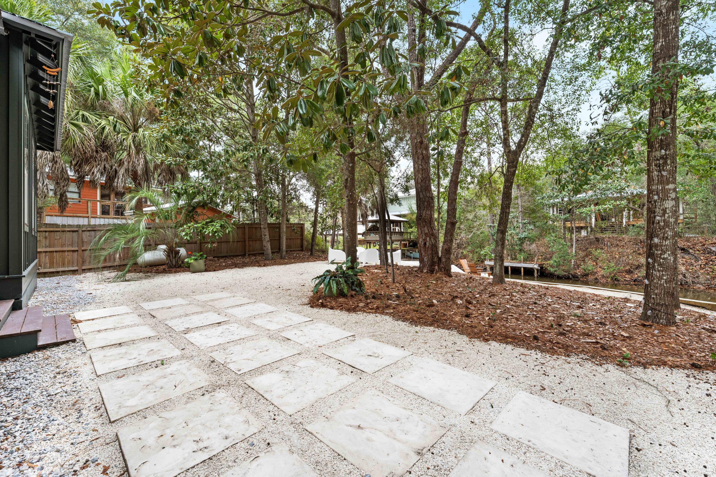 DAUGHETTES AMENDED - Residential