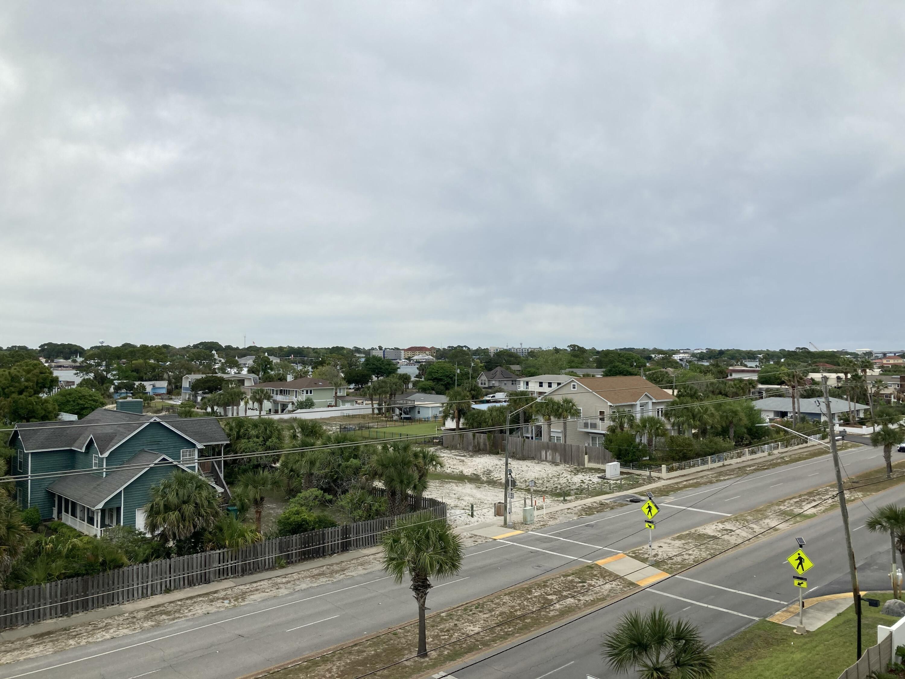 Emerald Isle - Residential