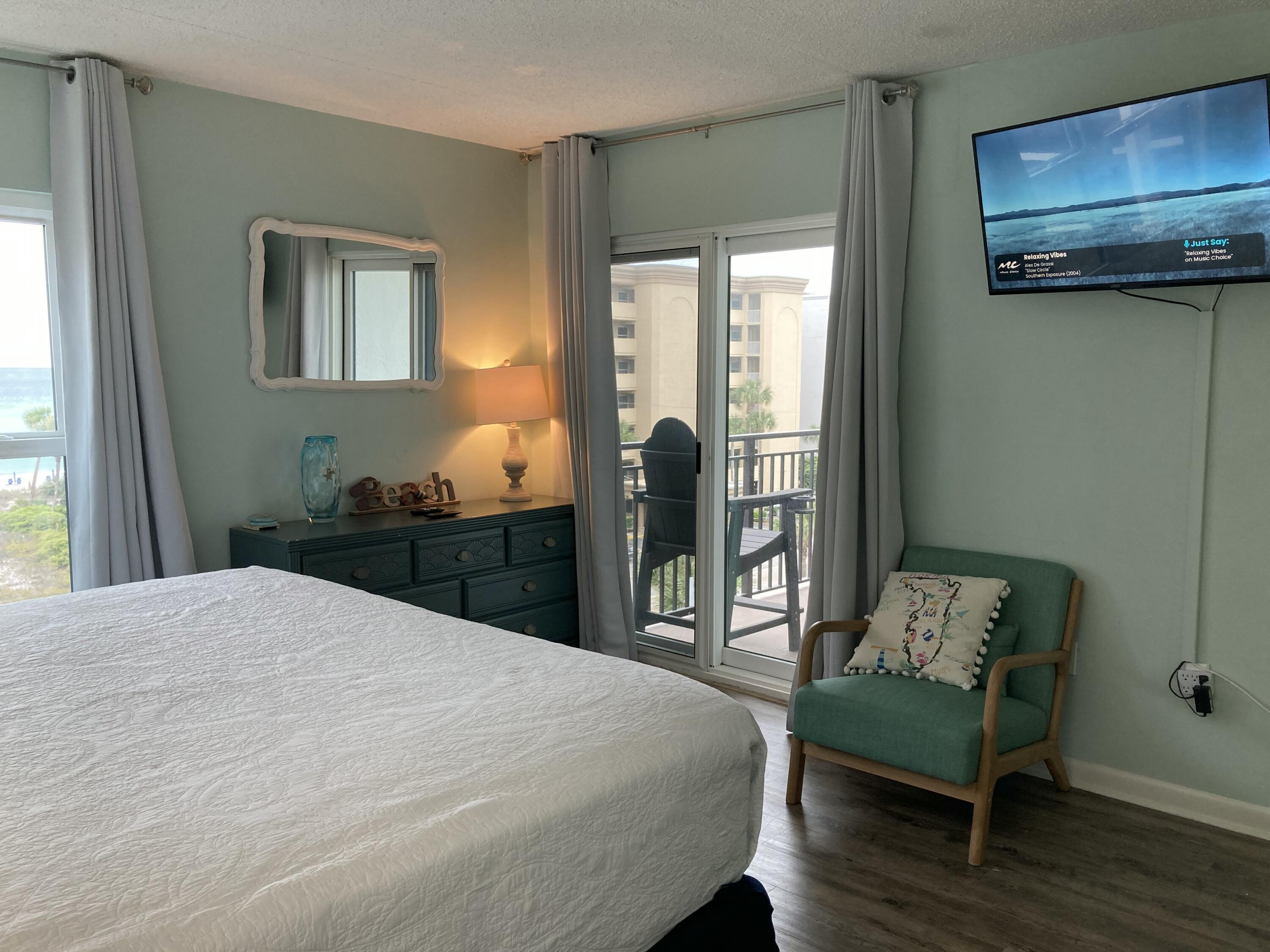 Emerald Isle - Residential