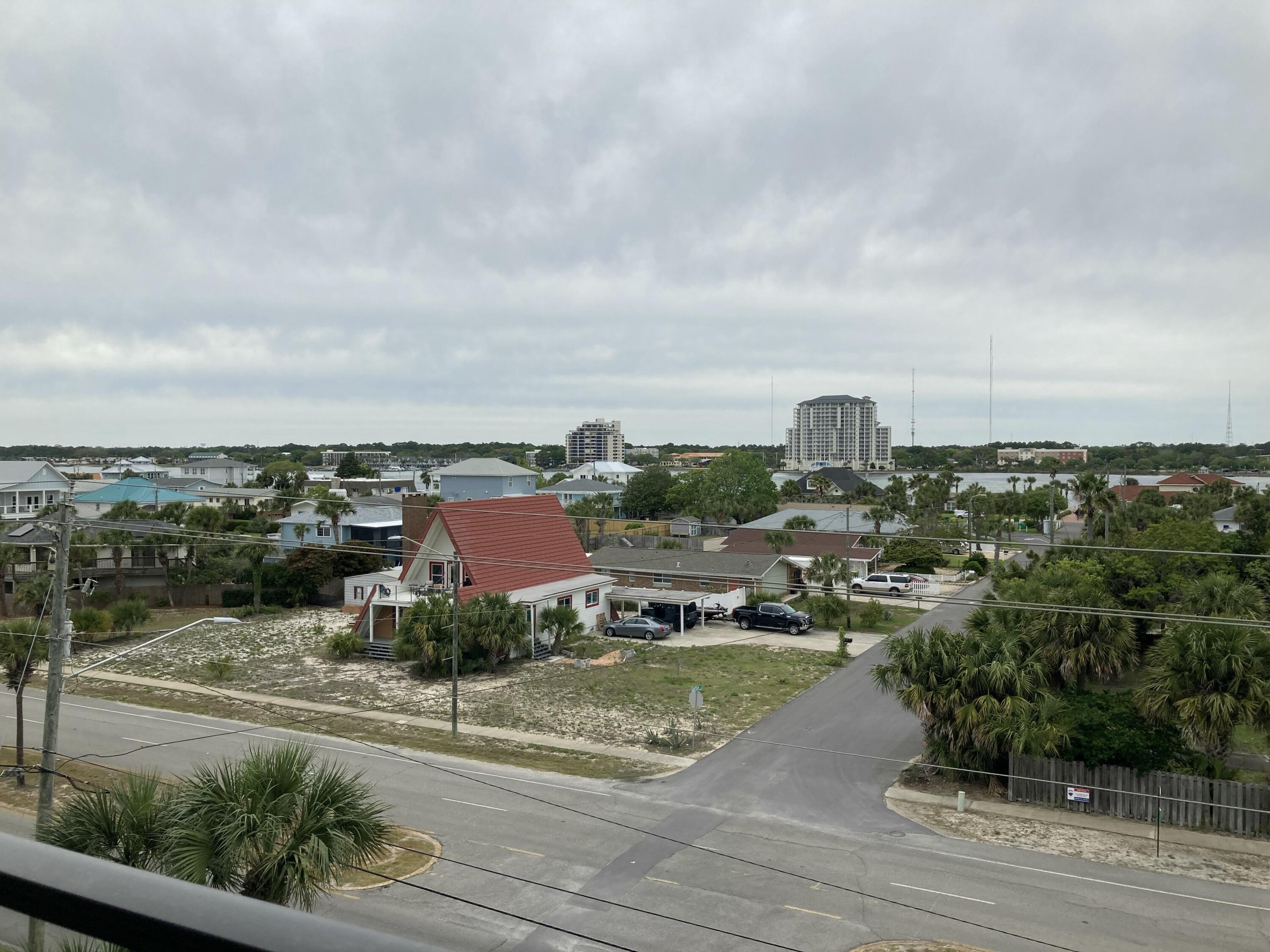 Emerald Isle - Residential