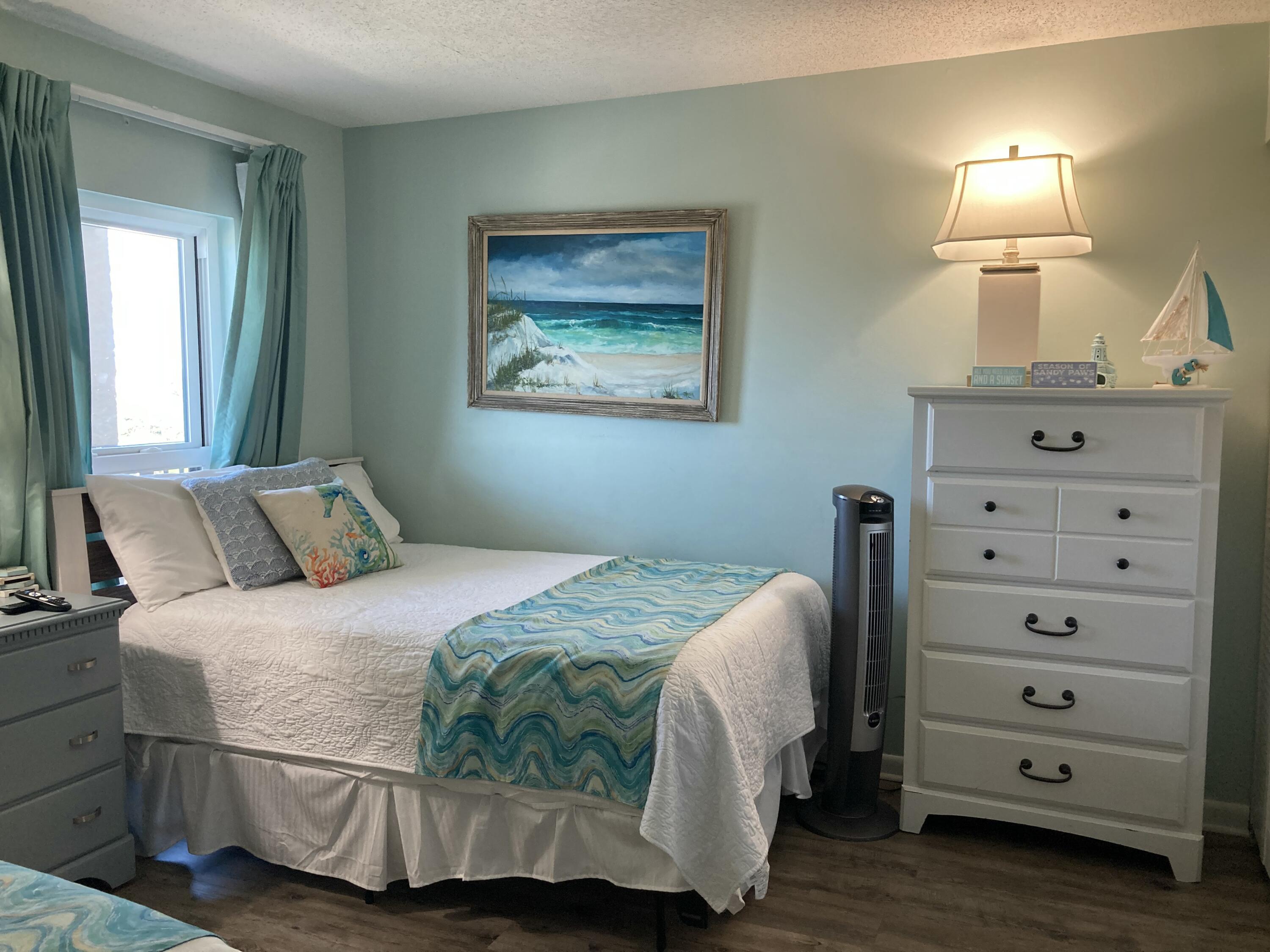 Emerald Isle - Residential