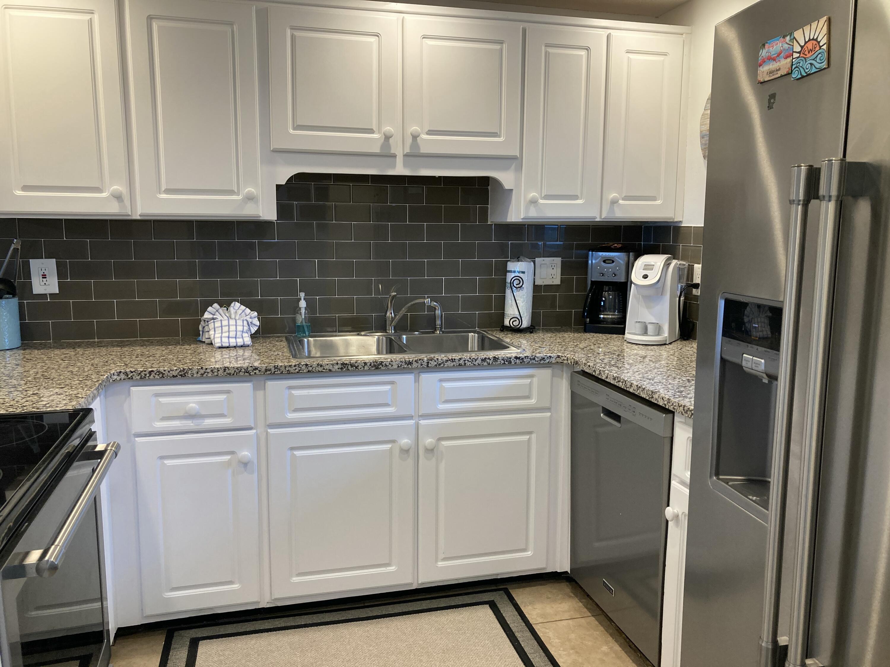 Emerald Isle - Residential