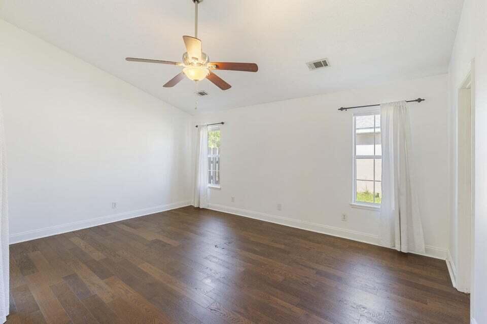 HIDDEN HARBOR ESTATES - Residential Lease