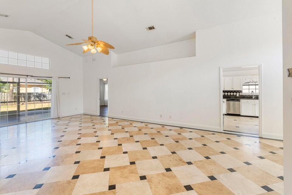 HIDDEN HARBOR ESTATES - Residential Lease