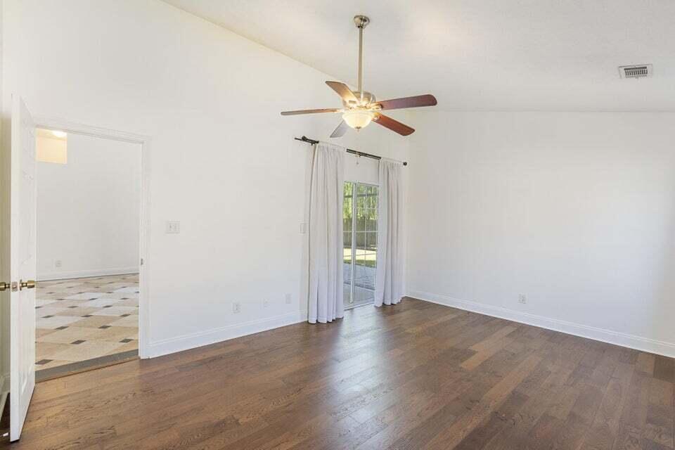 HIDDEN HARBOR ESTATES - Residential Lease