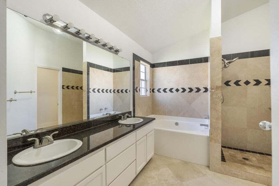 HIDDEN HARBOR ESTATES - Residential Lease