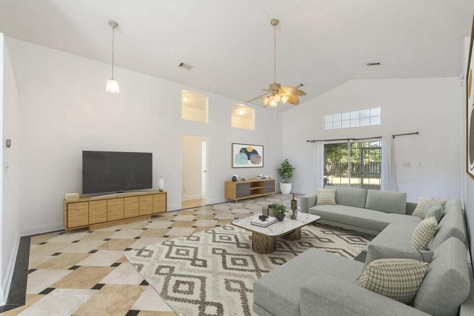 HIDDEN HARBOR ESTATES - Residential Lease