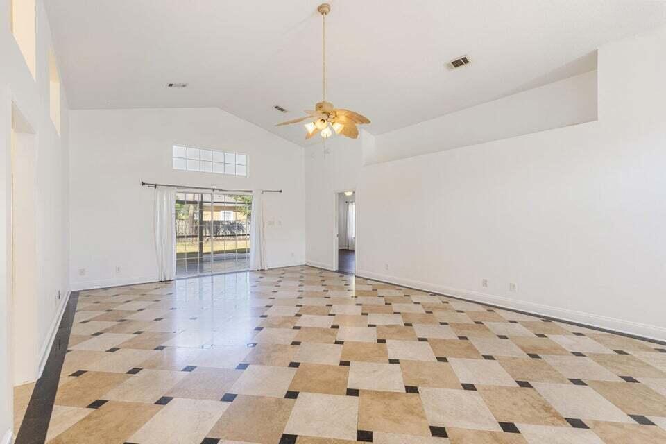 HIDDEN HARBOR ESTATES - Residential Lease