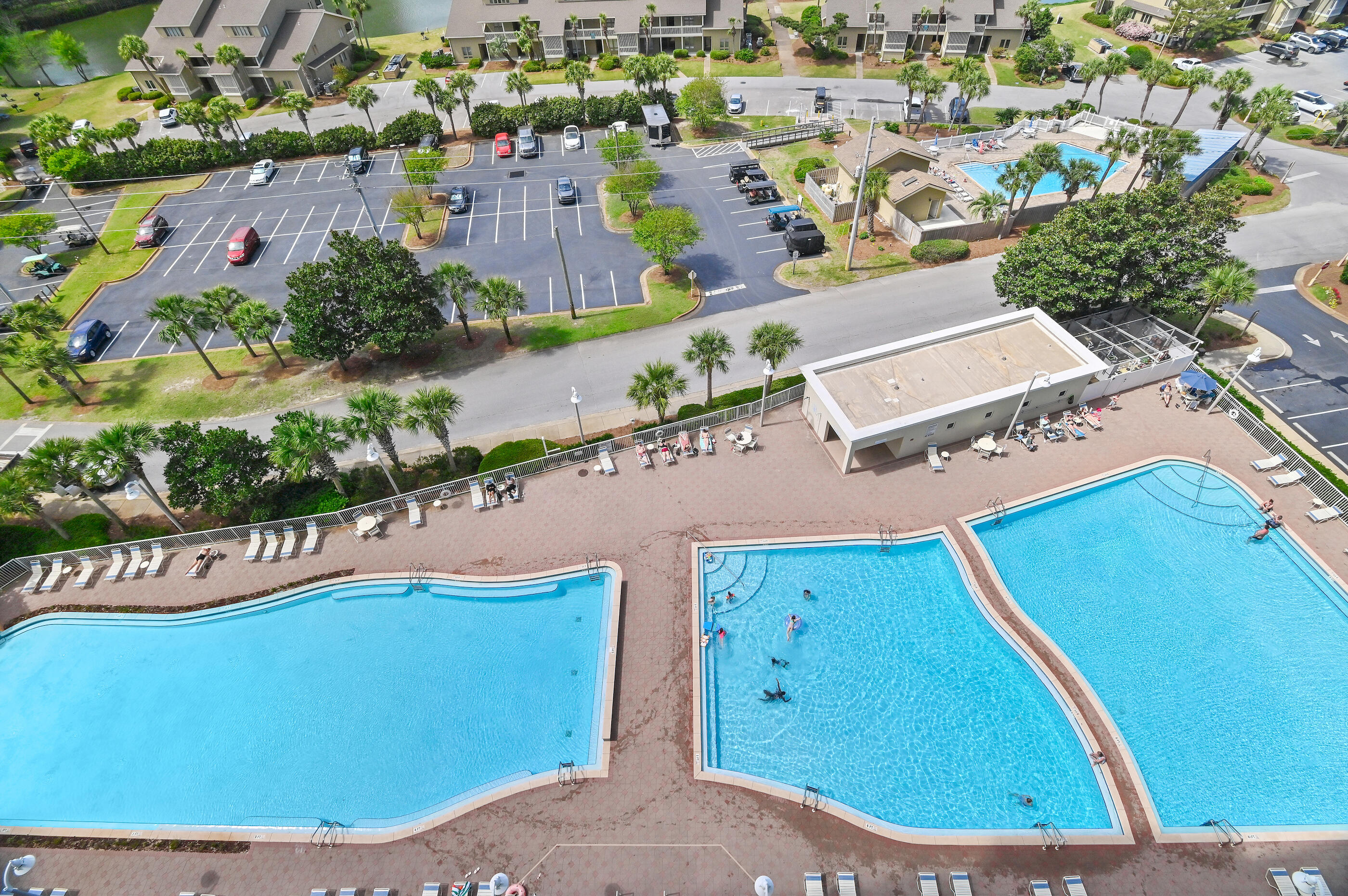 ARIEL DUNES II - Residential