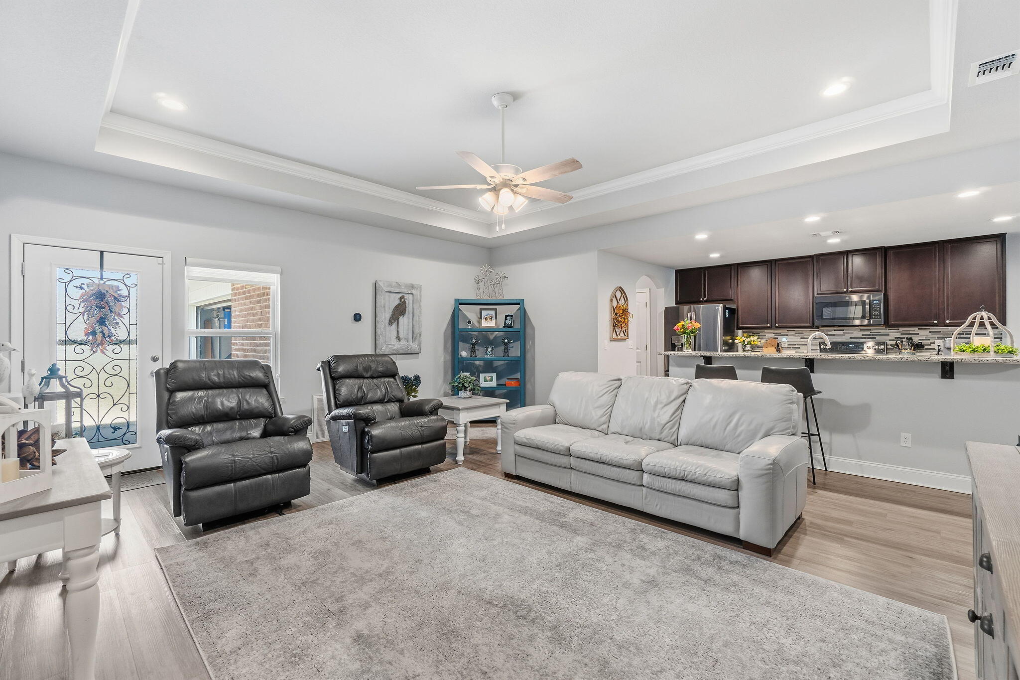 HOLLEY BY THE SEA - Residential