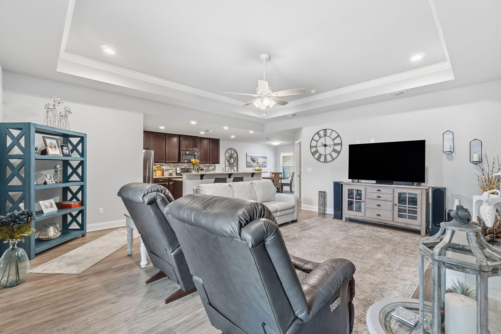 HOLLEY BY THE SEA - Residential