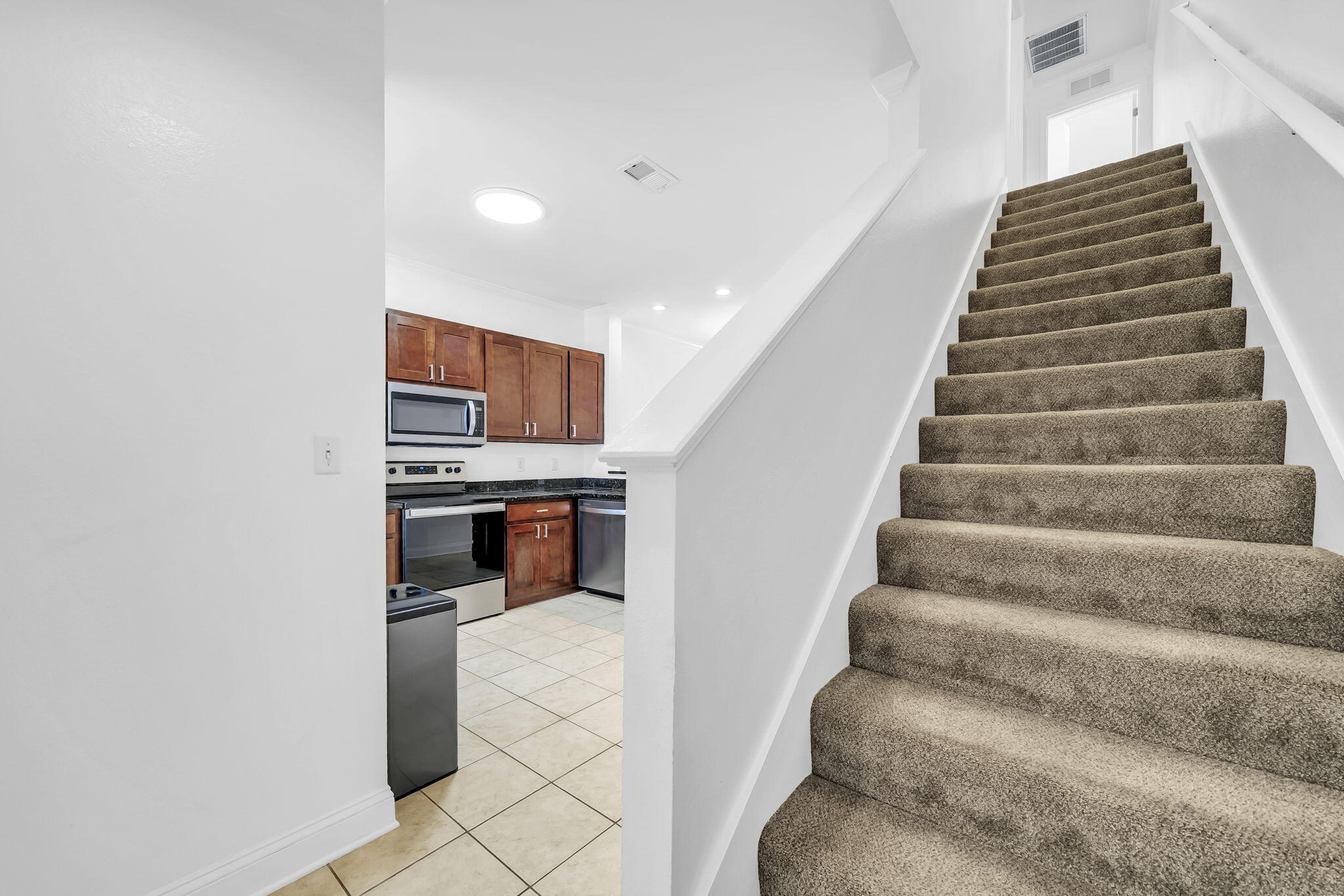 VERANDAS OF FREEPORT, THE - Residential