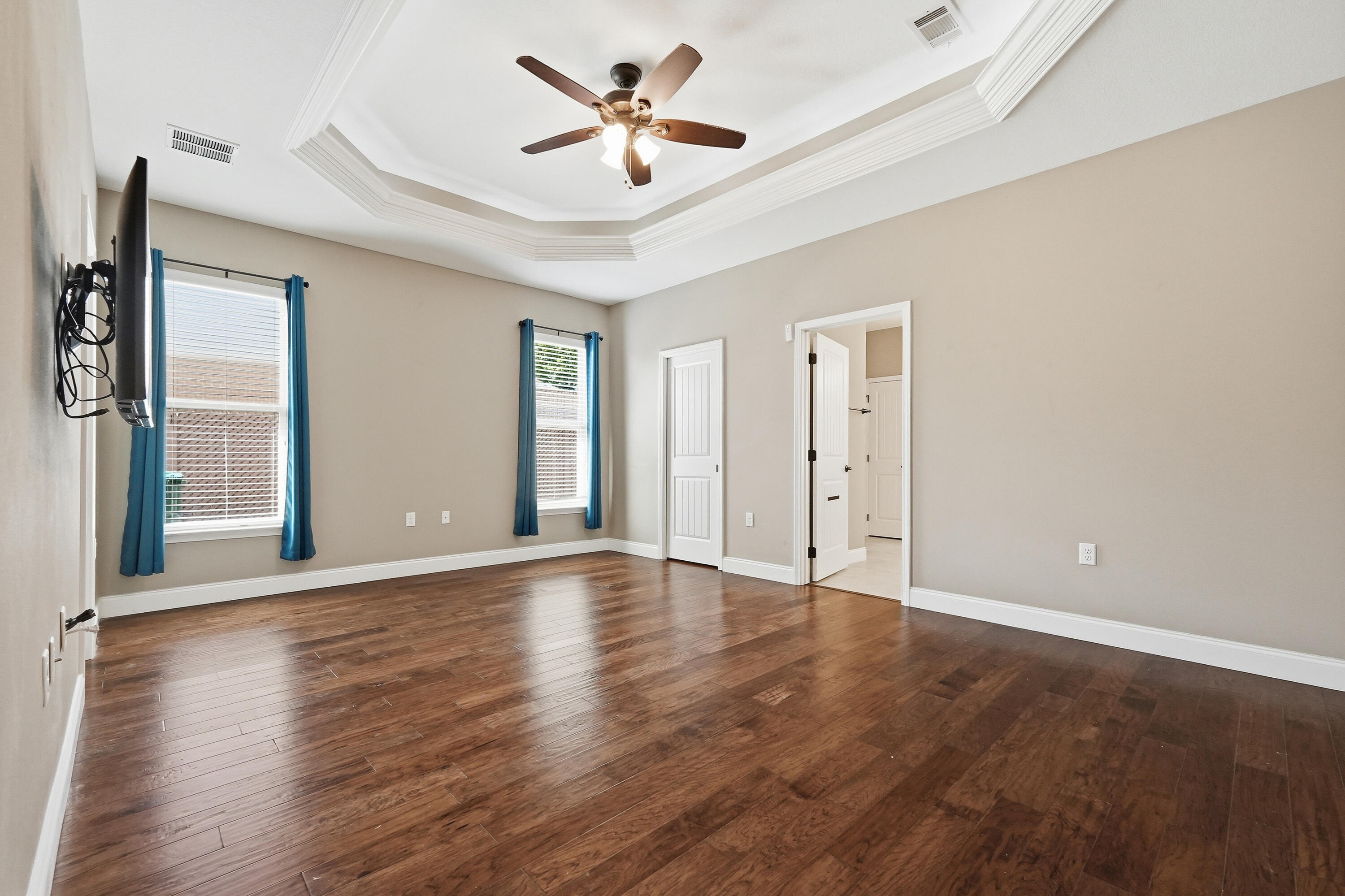 MAJESTIC OAKS AT OCEAN CITY - Residential Lease