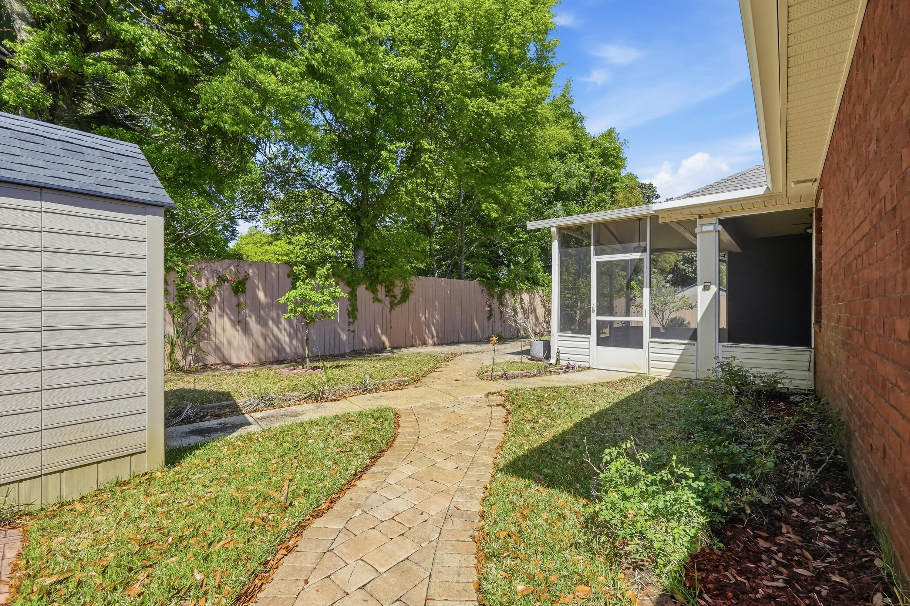 MAJESTIC OAKS AT OCEAN CITY - Residential Lease