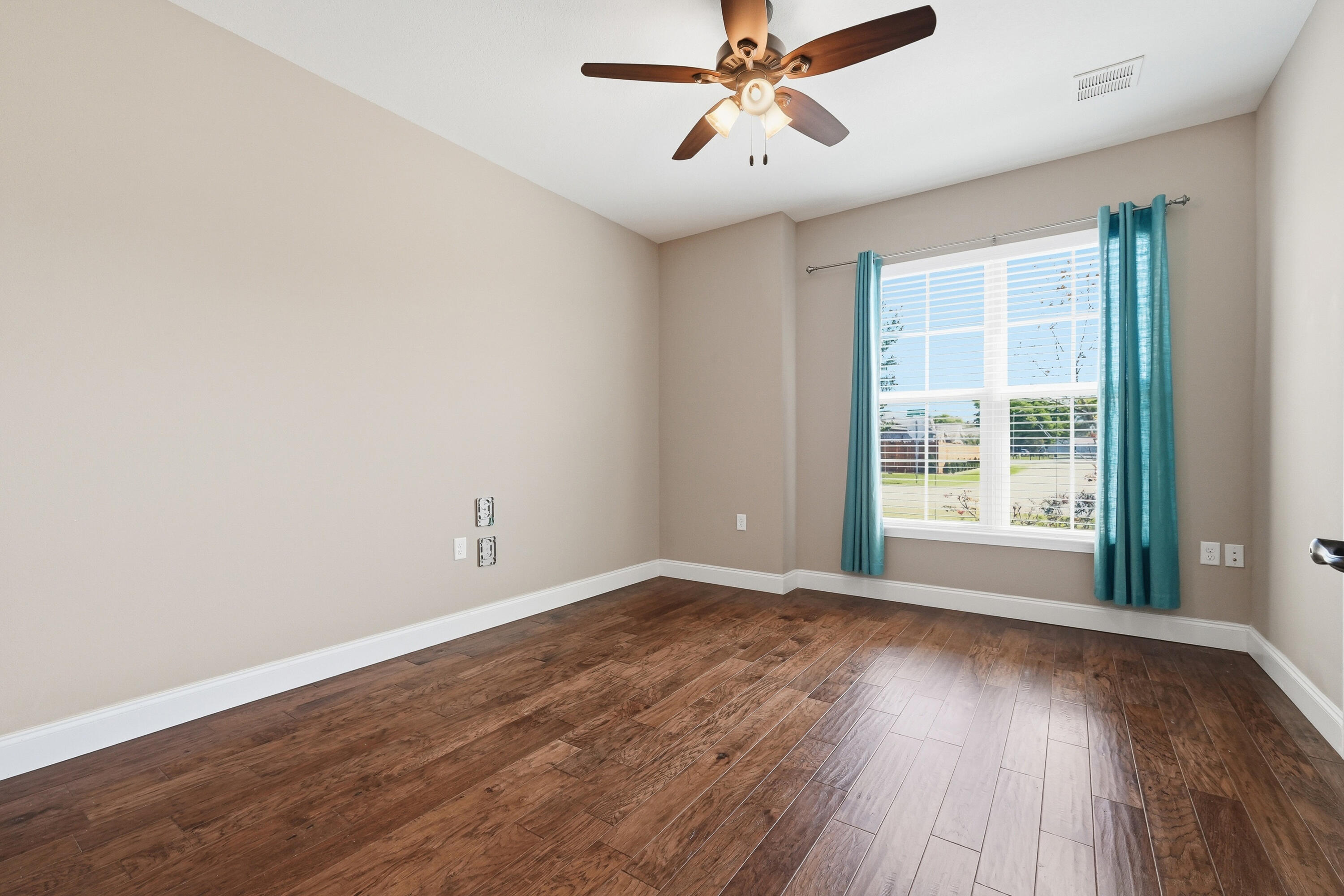 MAJESTIC OAKS AT OCEAN CITY - Residential Lease