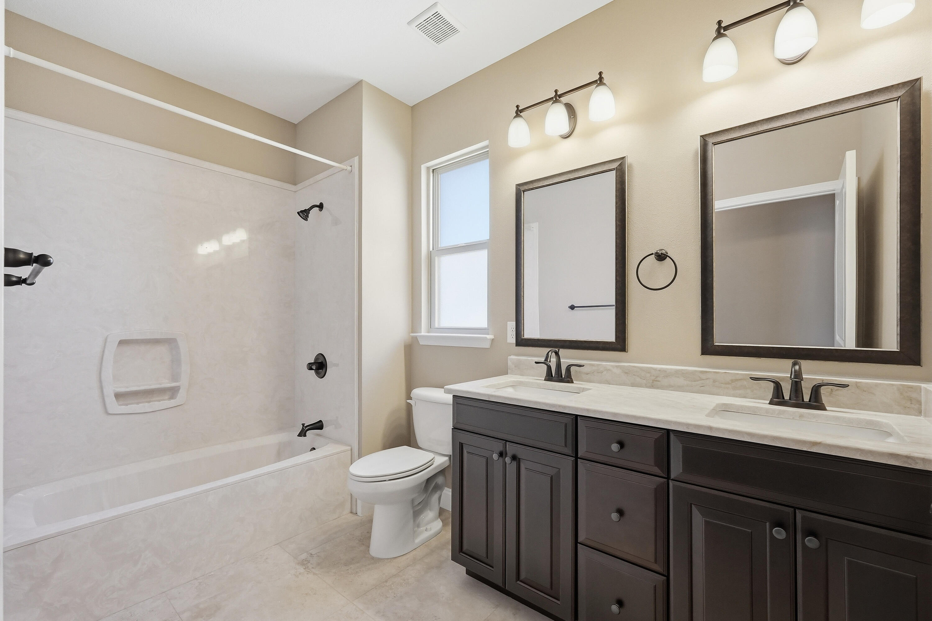 MAJESTIC OAKS AT OCEAN CITY - Residential Lease