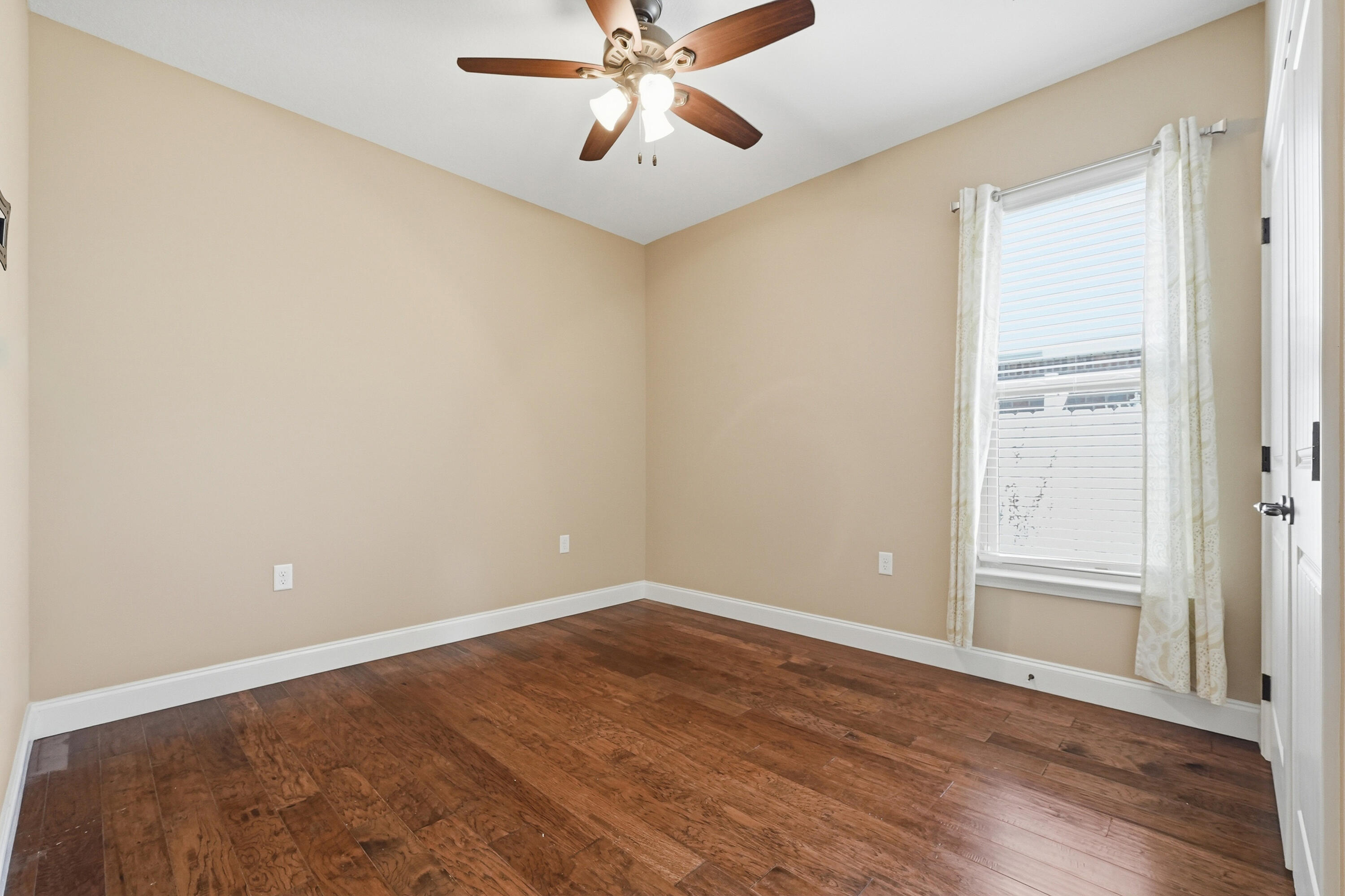 MAJESTIC OAKS AT OCEAN CITY - Residential Lease